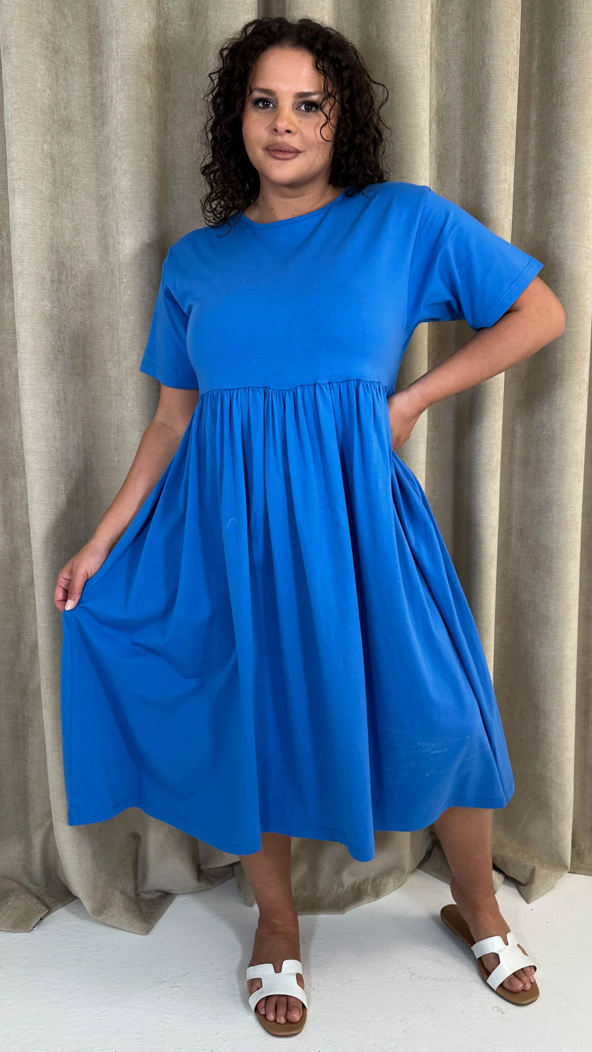 CurveWow Elasticated Waist Midi Dress Blue - Image 4