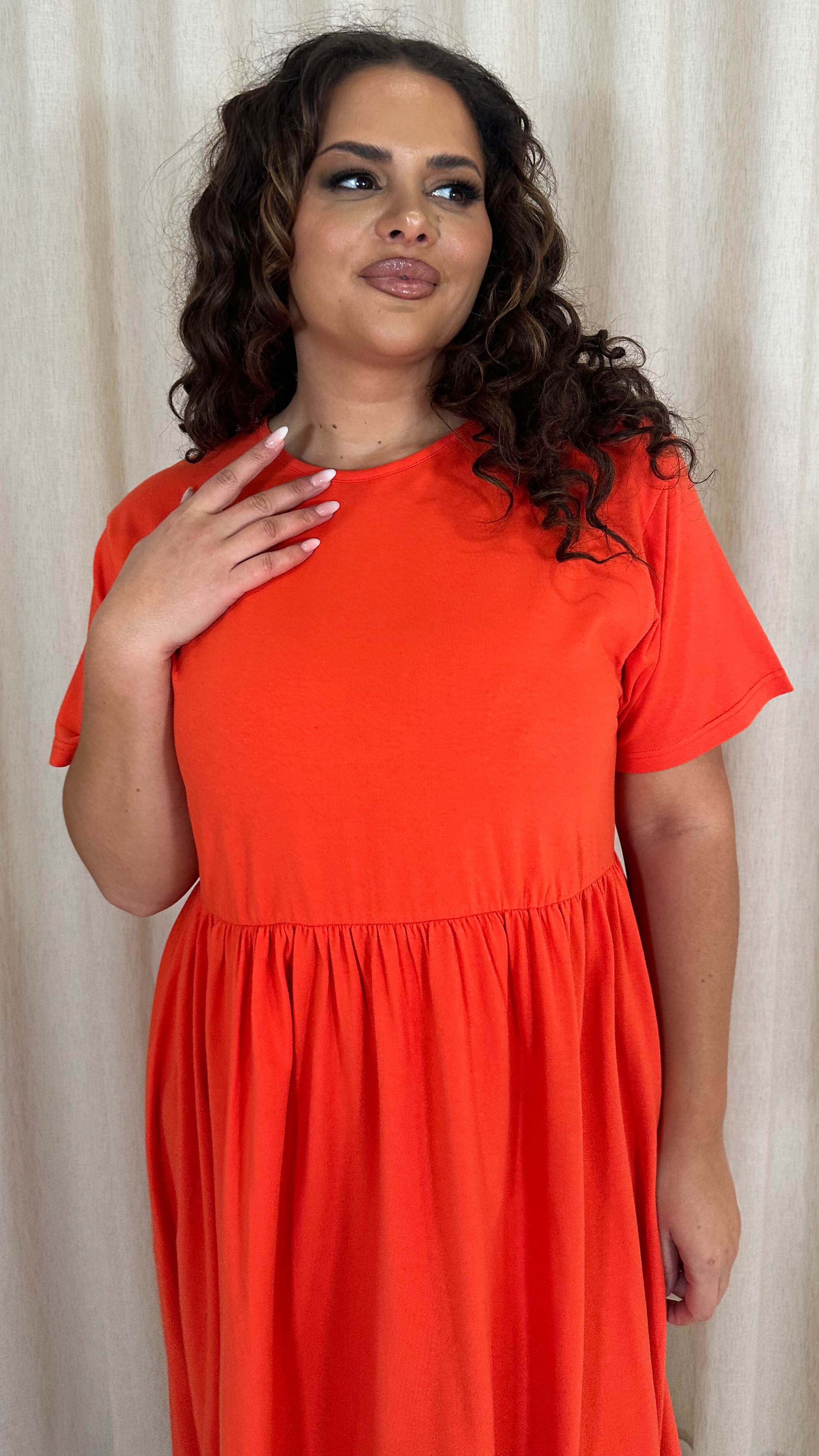 CurveWow Elasticated Waist Midi Dress Red/Orange - Image 2
