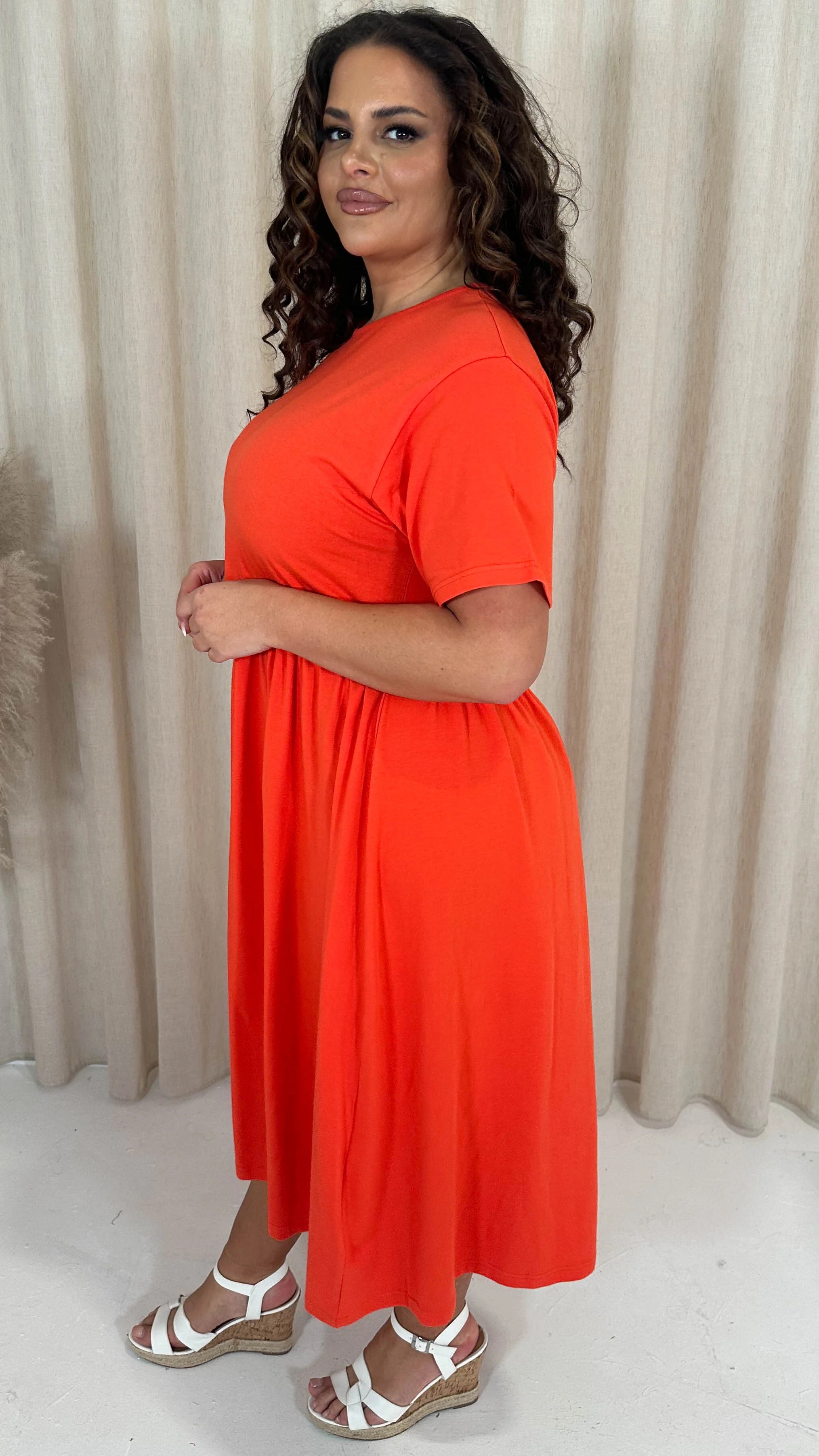 CurveWow Elasticated Waist Midi Dress Red/Orange - Image 5