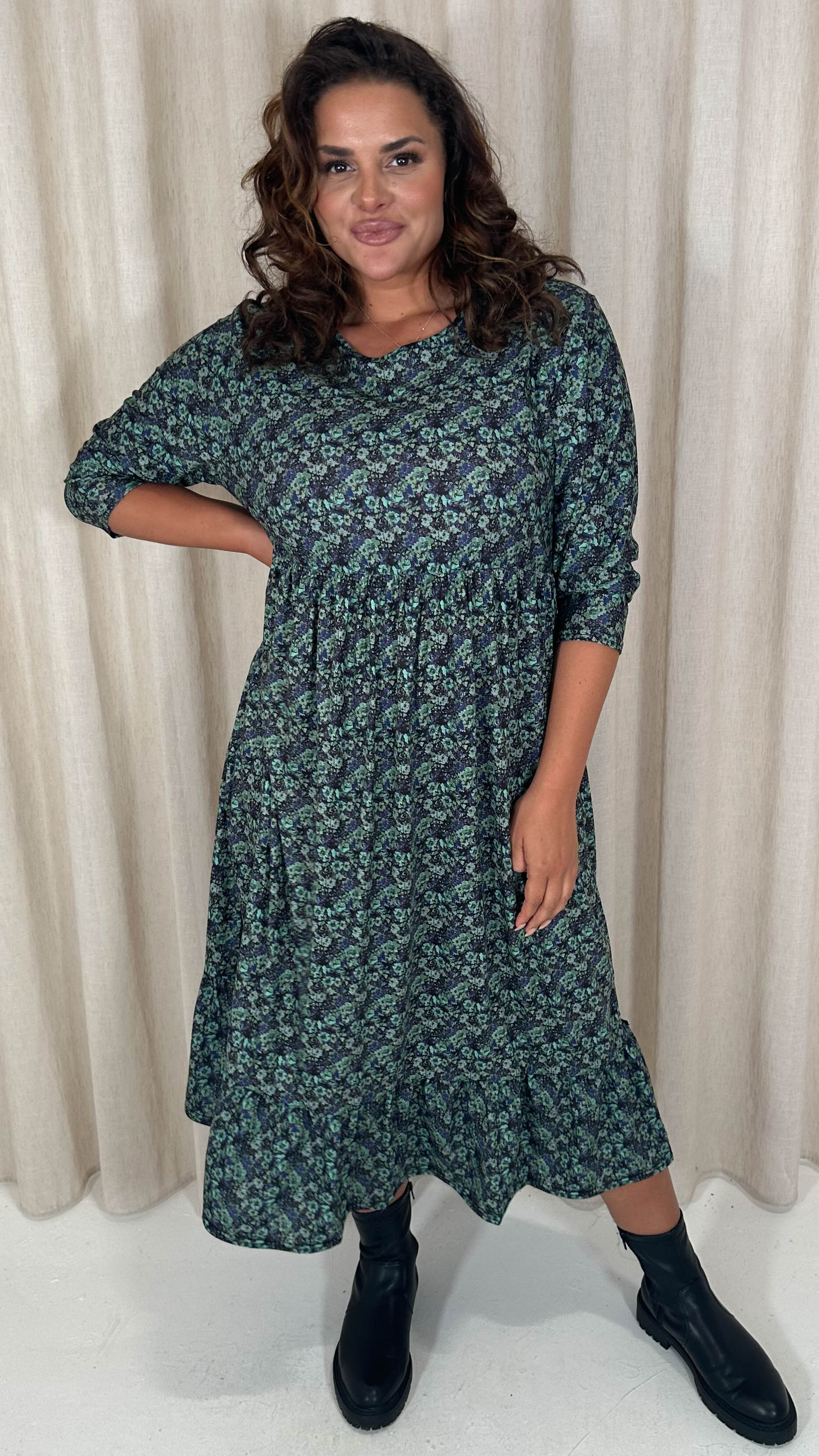 CurveWow Floral Smock Dress Blue/Green - Image 4