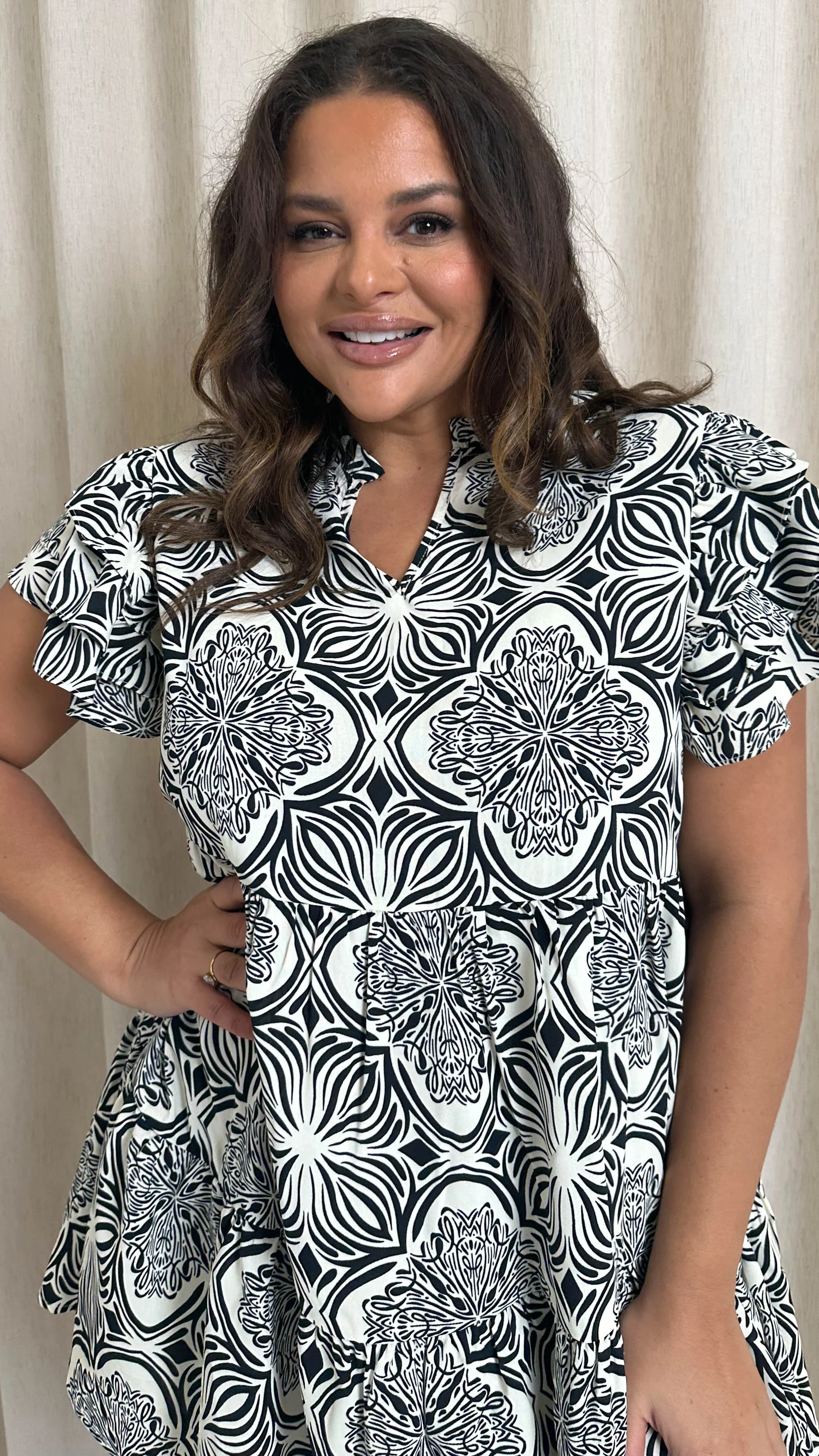 CurveWow Fluted Sleeve Smock Dress Mono Aztec - Image 2