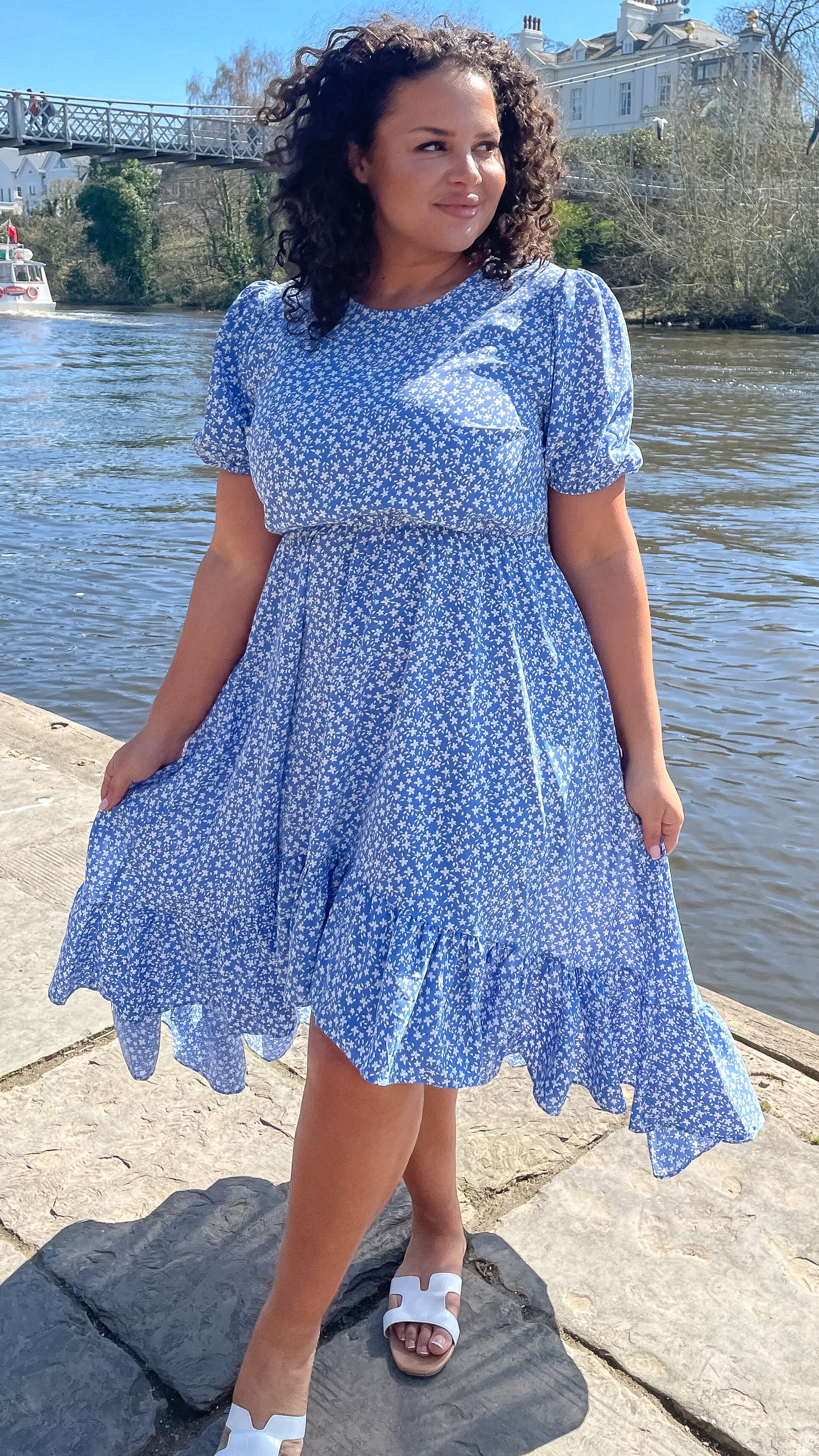 CurveWow Frill Dipped Hem Dress Blue Ditsy - Image 2