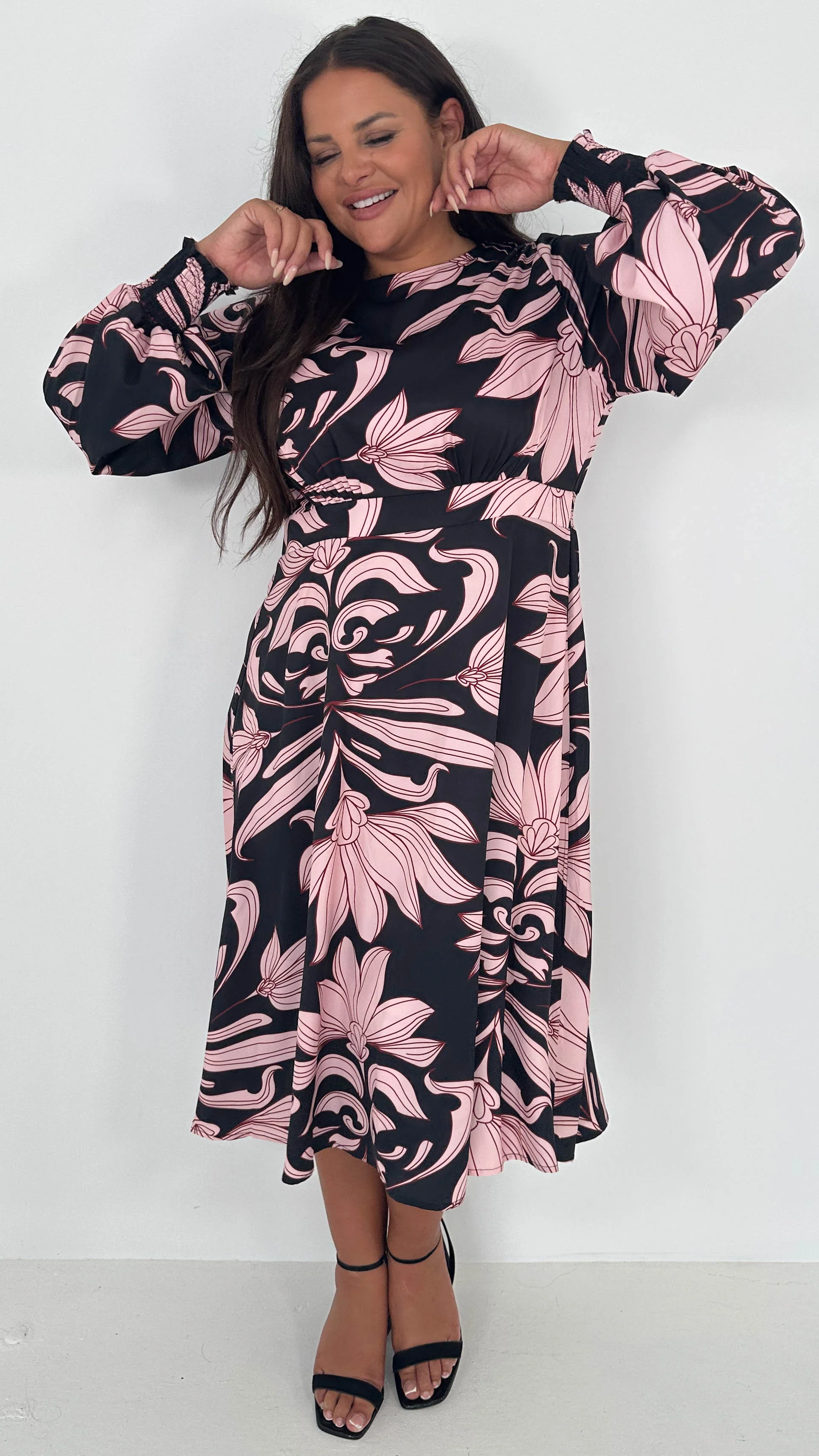CurveWow Gathered Front Midi Dress Pink & Black Floral - Image 6