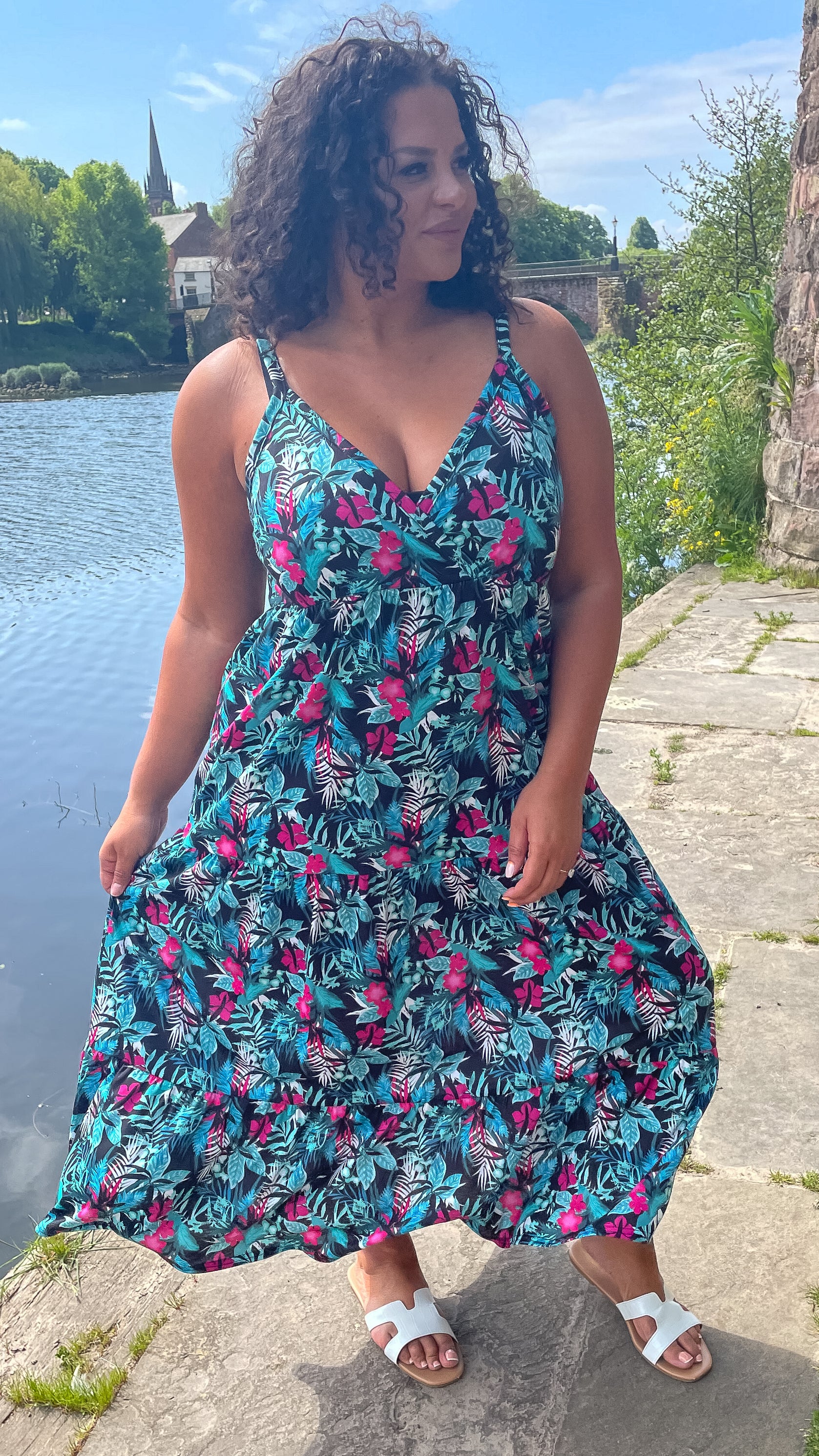 CurveWow Green Tropical Wrap Bust Maxi Dress - Image 7