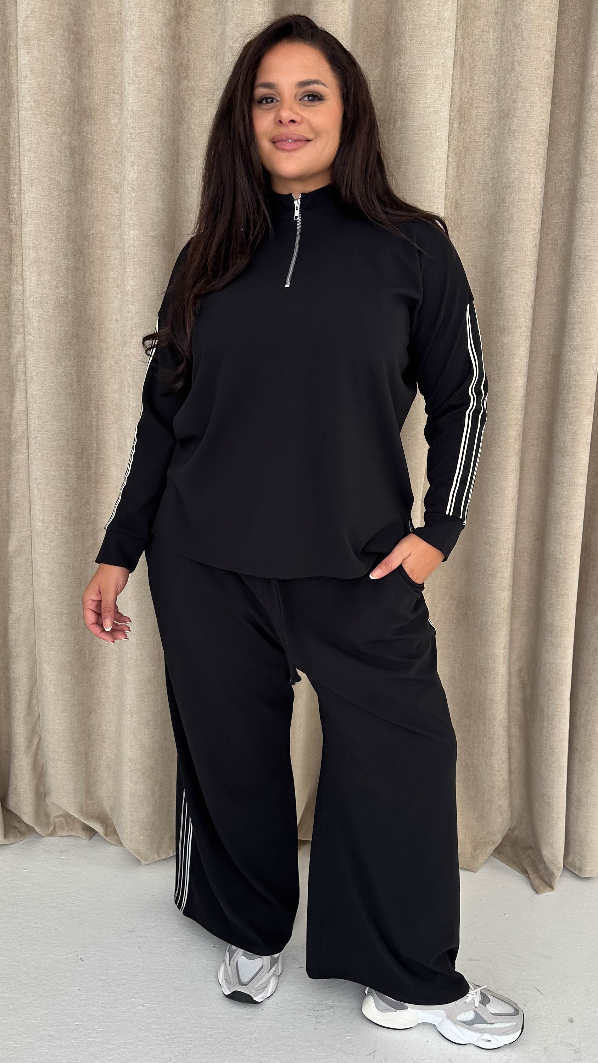 CurveWow Half Zip Tape Shoulder Top Black - Image 8
