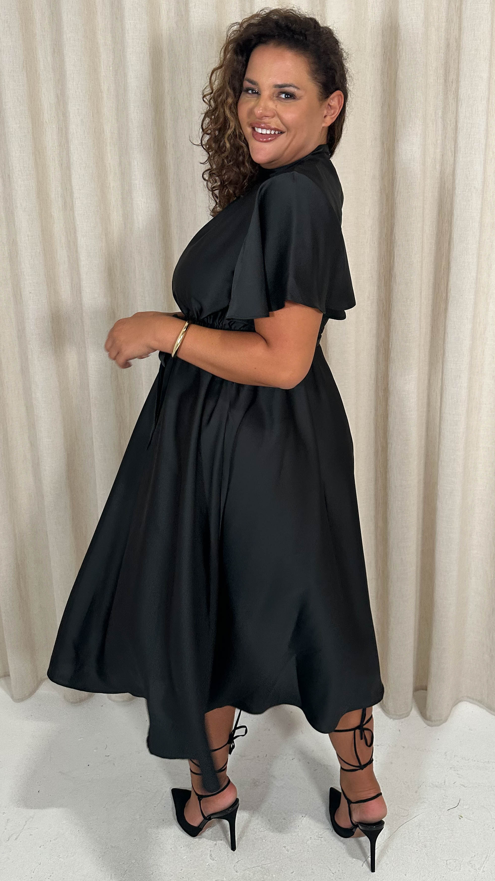 CurveWow High Neck Angel Sleeve Pleated Midi Dress Black - Image 7