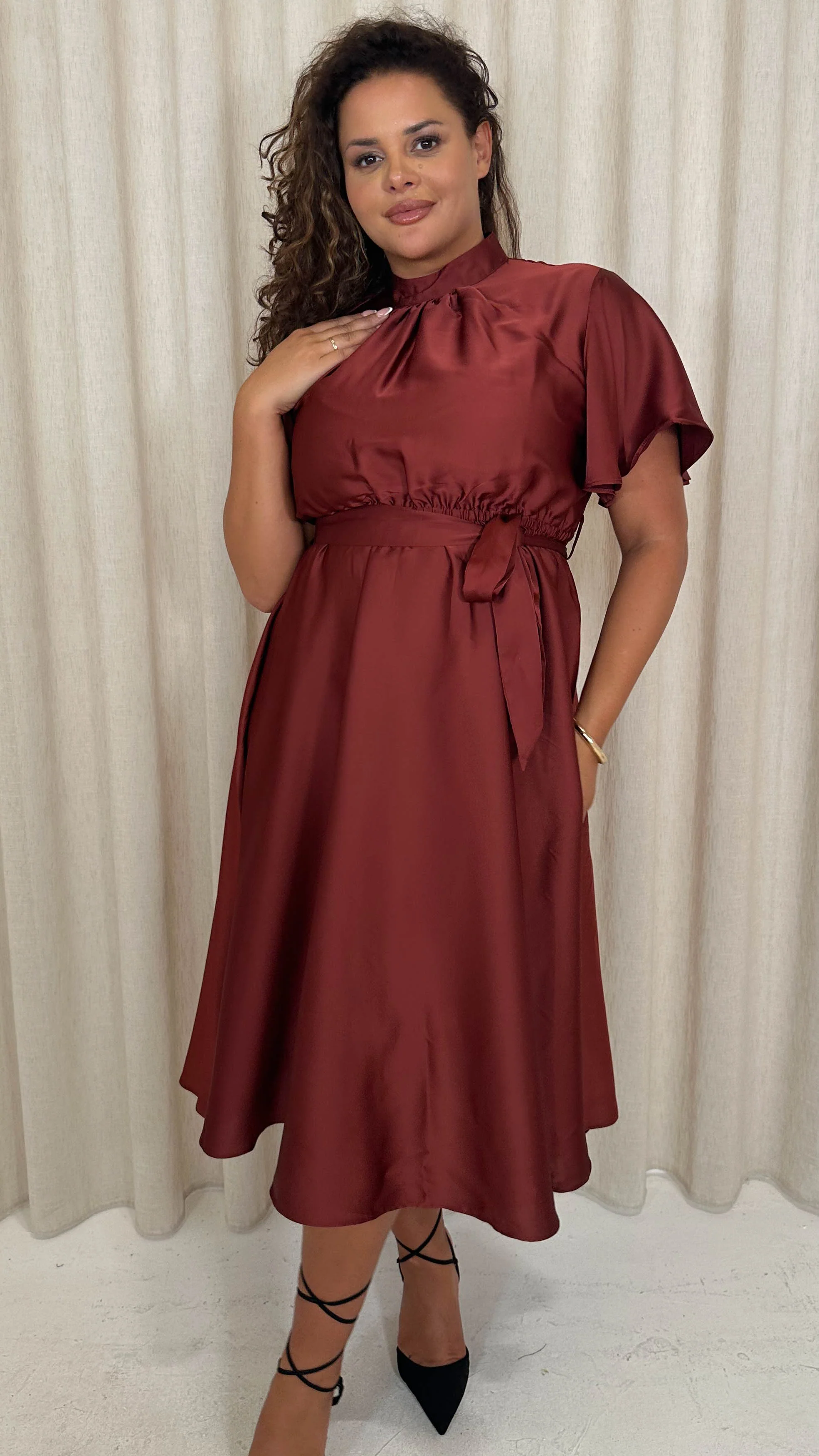 CurveWow High Neck Angel Sleeve Midi Dress Dark Rust - Image 3