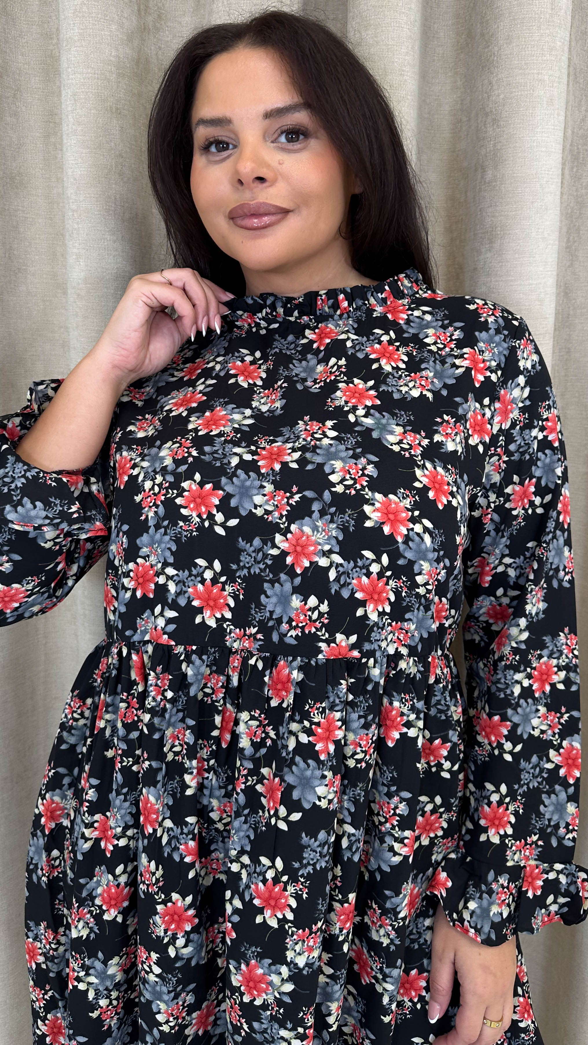 CurveWow High Neck Smock Dress Black Floral - Image 2