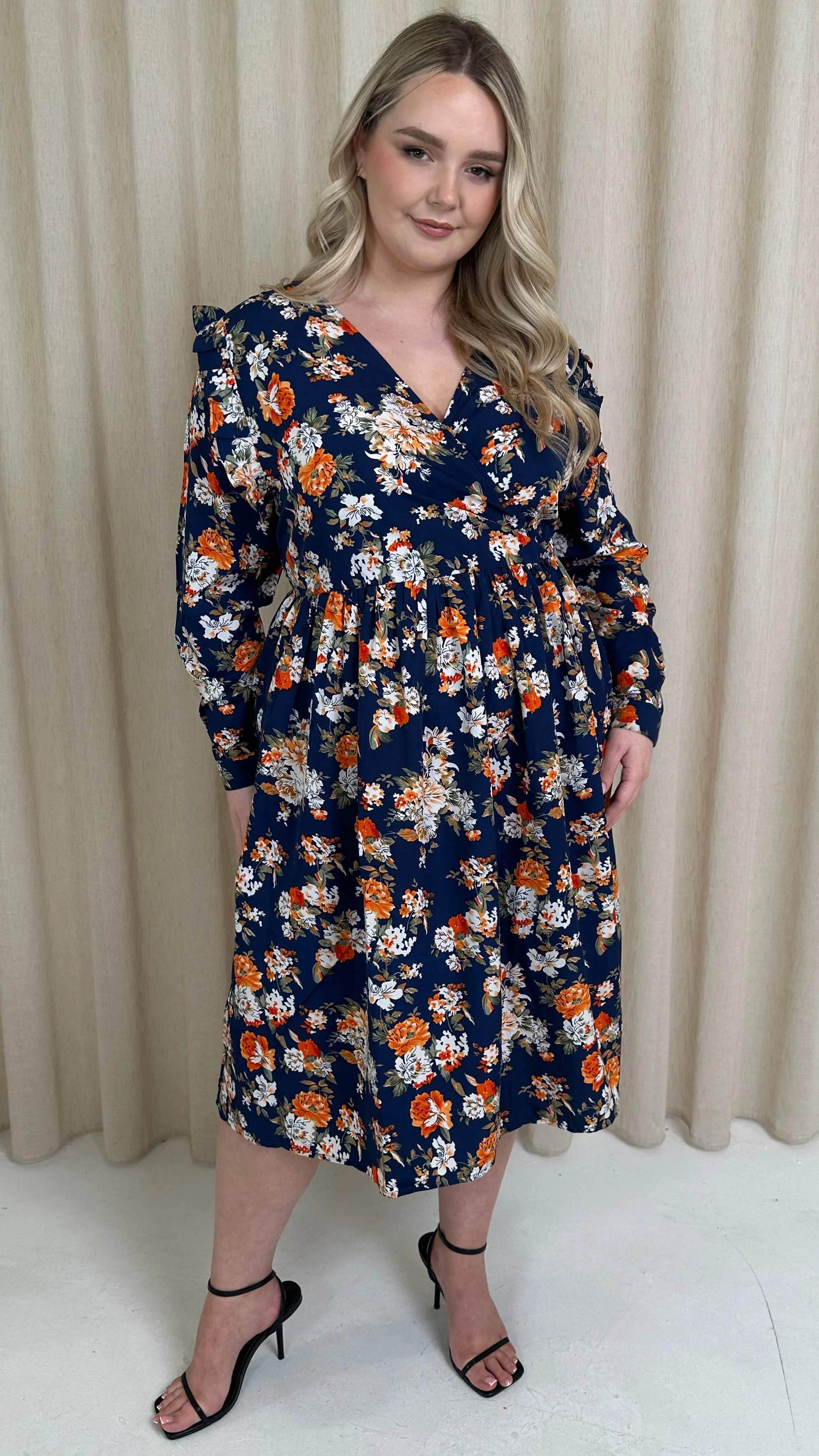 CurveWow Frill Wrap Dress Navy Floral - Image 5