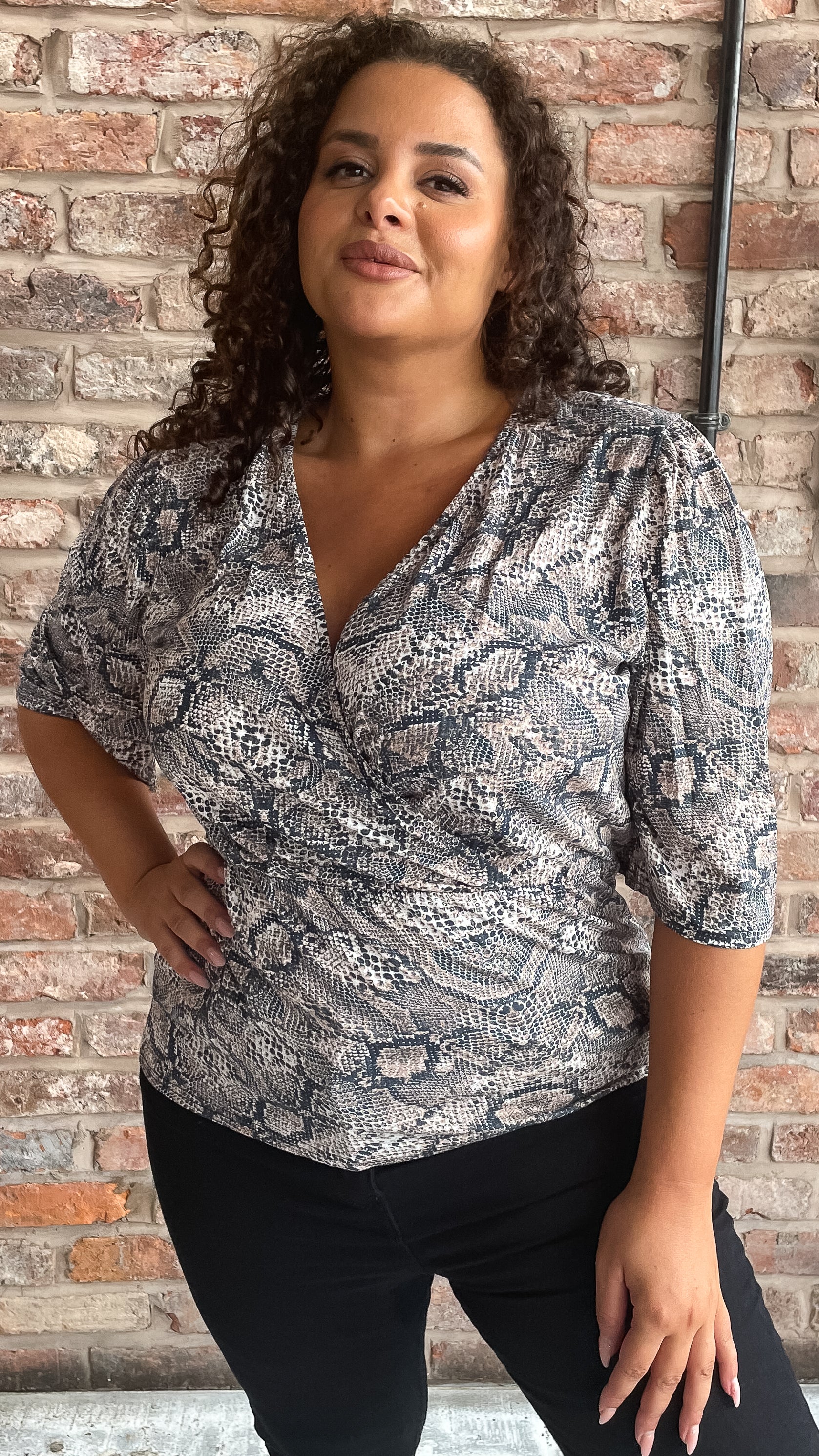 CurveWow Kimono Short Sleeve Top Snake Print - Image 4