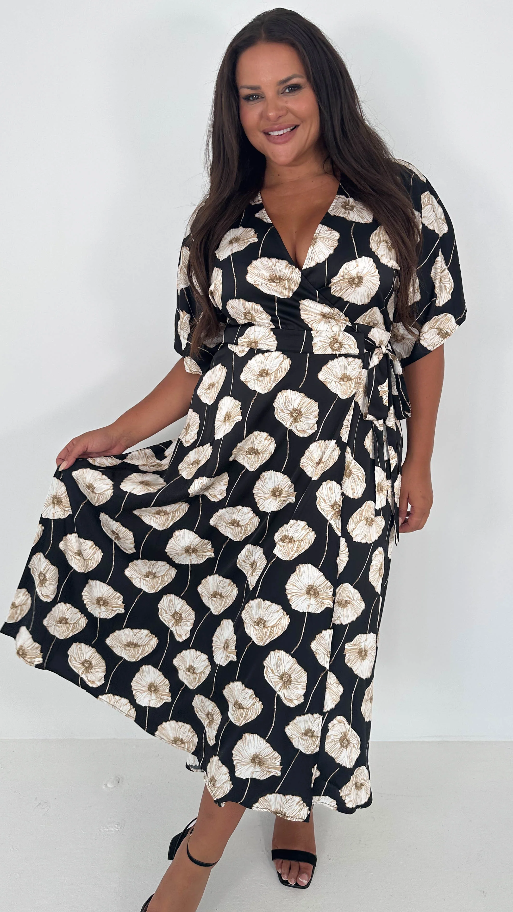 CurveWow Kimono Wrap Midaxi Dress White Poppy - Image 3