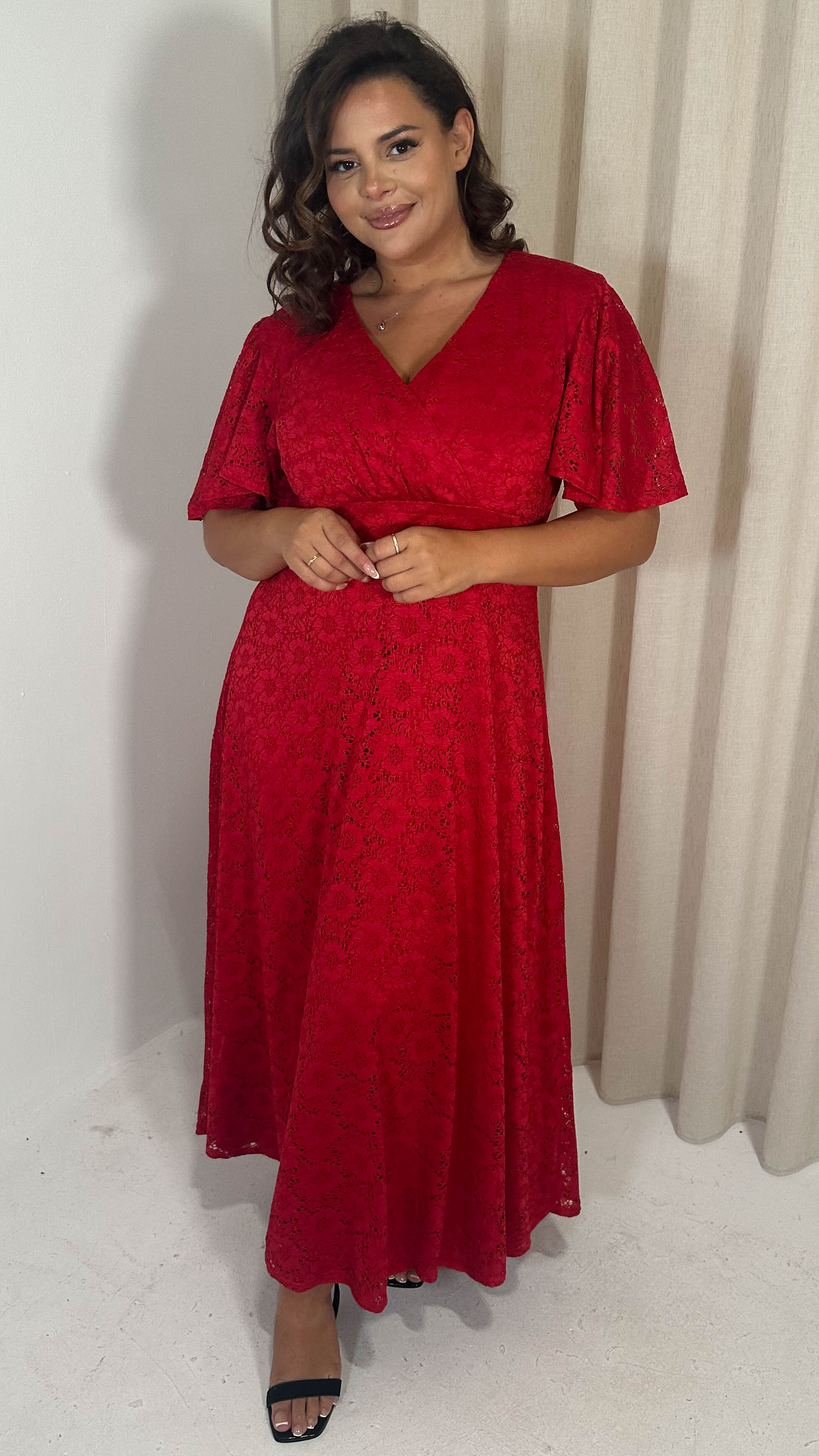 CurveWow Lace Angel Sleeve Maxi Dress Red - Image 3