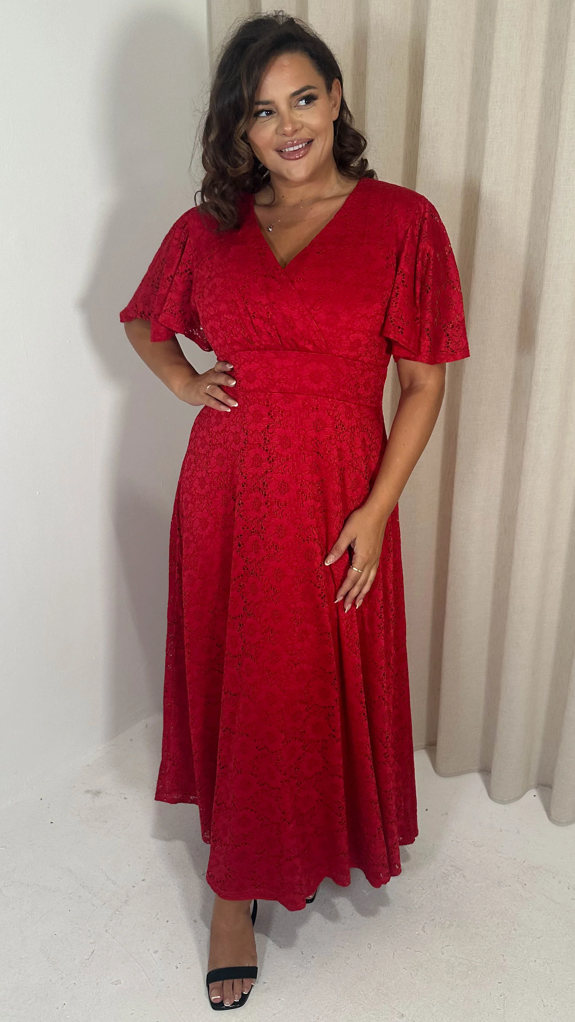CurveWow Lace Angel Sleeve Maxi Dress Red - Image 4