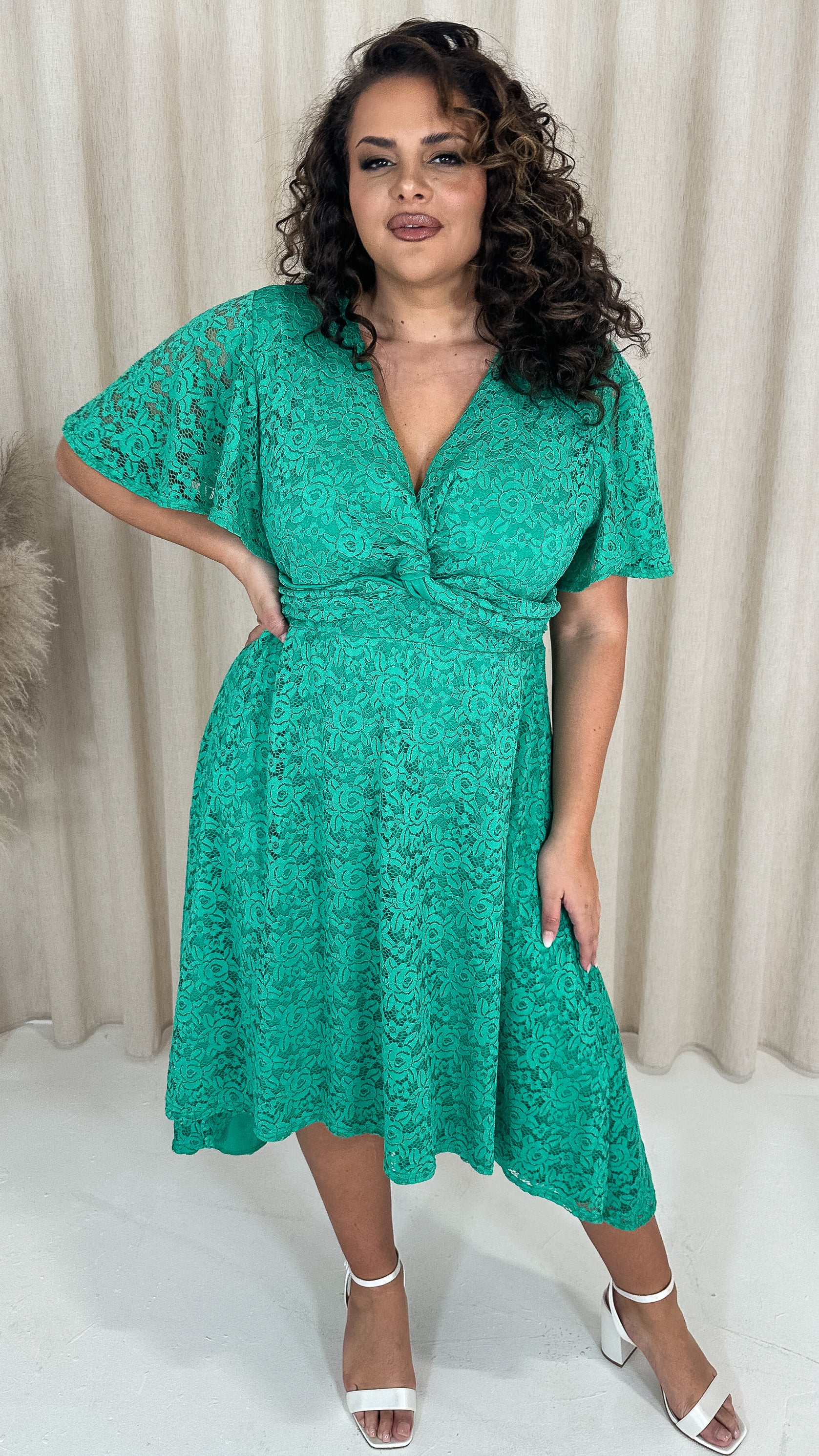 CurveWow Lace Dipped Hem Knot Front Dress Green - Image 5