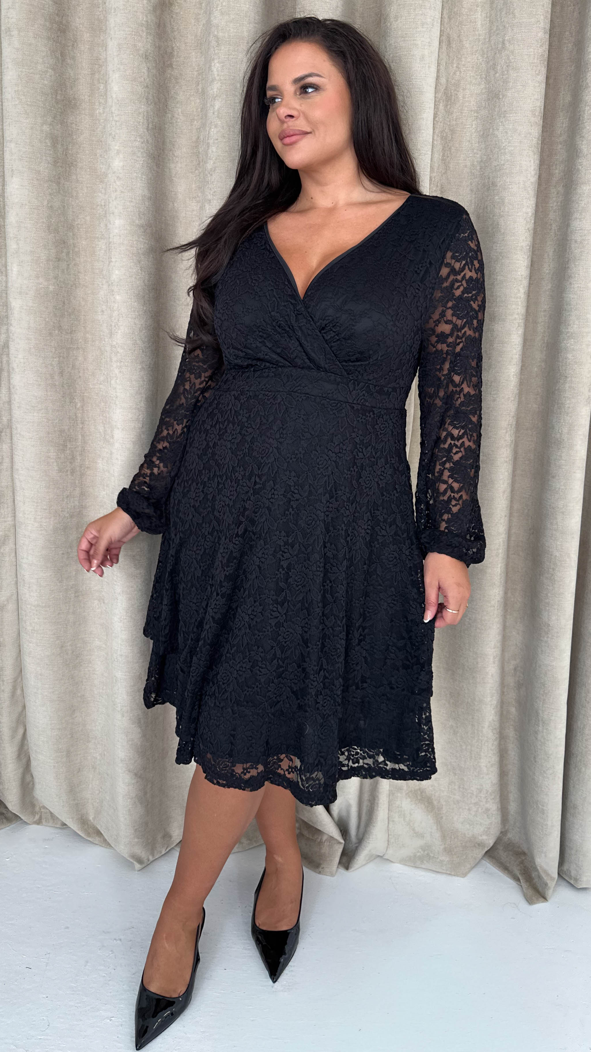 CurveWow Lace Plunge Ruffle Skater Dress Black - Image 5