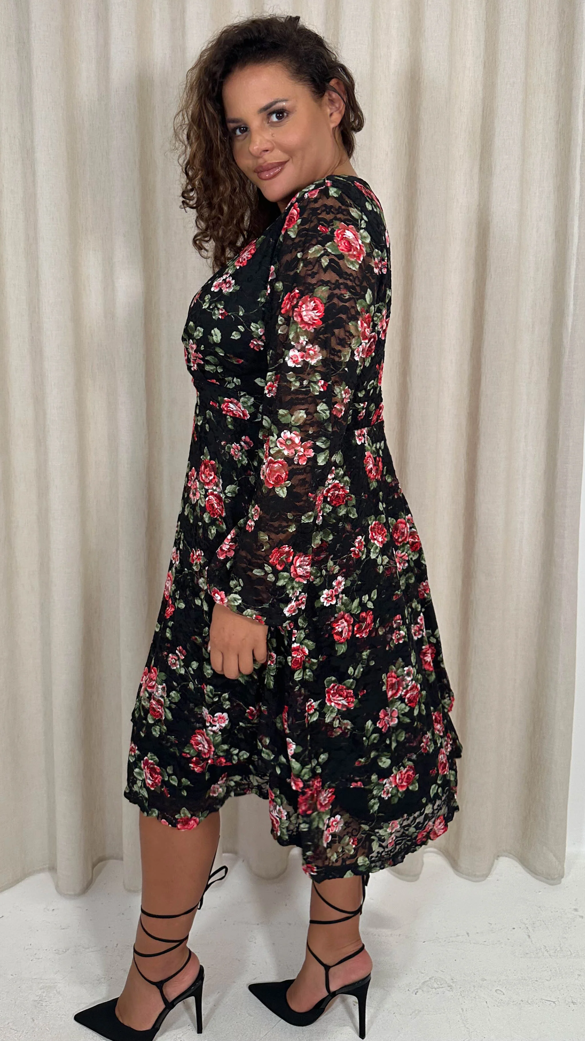 CurveWow Lace Plunge Ruffle Skater Dress Black Floral - Image 7