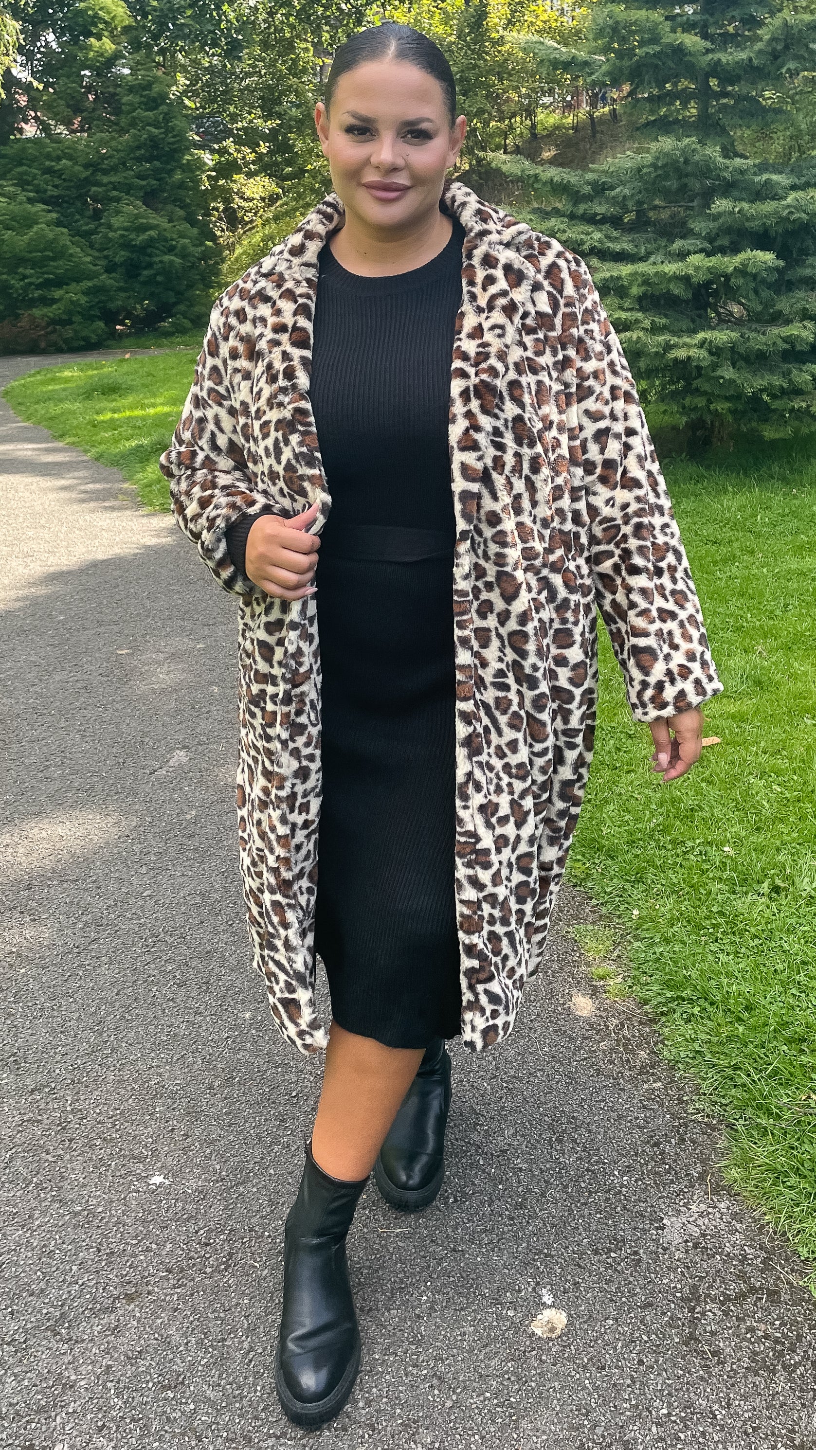 CurveWow Leopard Print Coat - Image 3