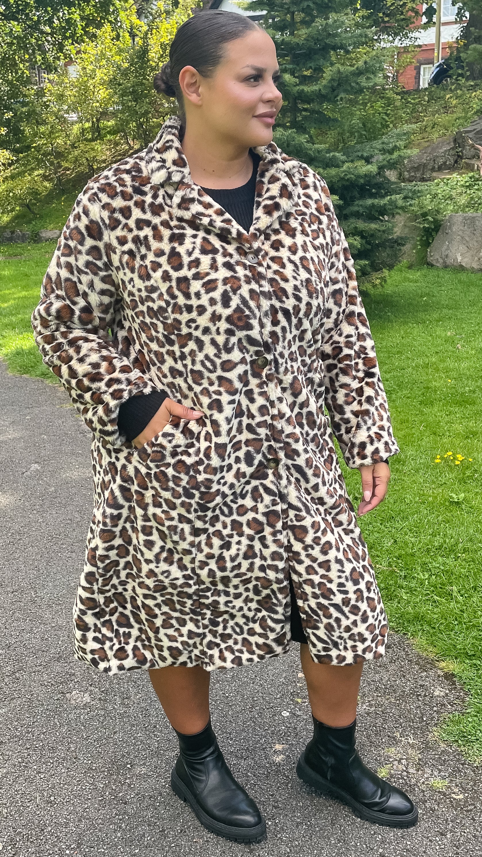 CurveWow Leopard Print Coat - Image 4