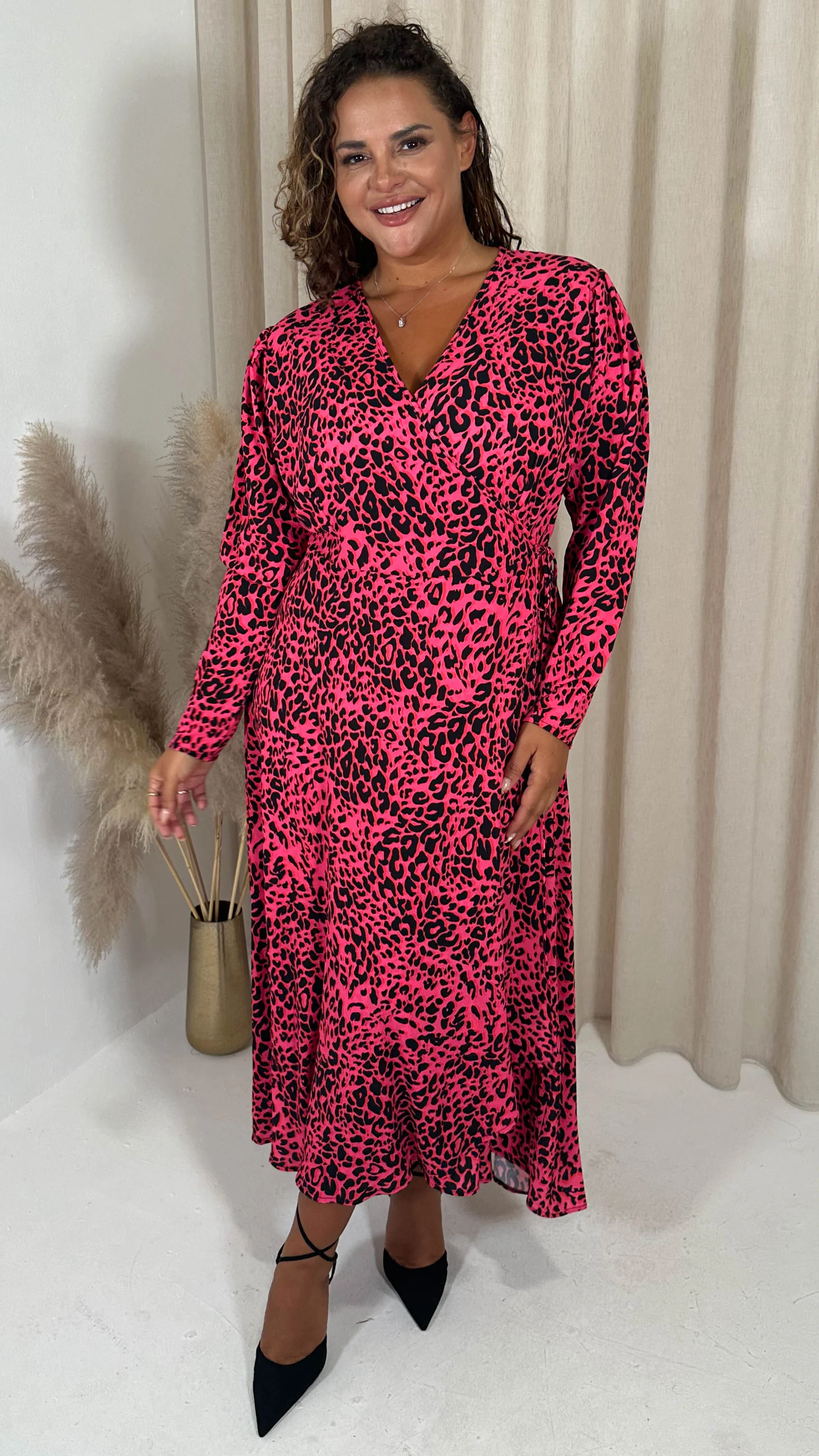 CurveWow Long Sleeve Wrap Dress Pink Animal - Image 4