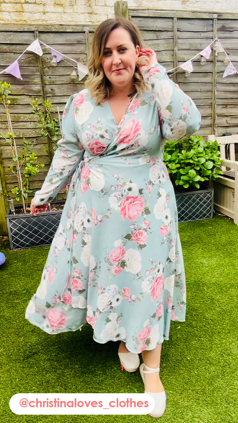 CurveWow Long Sleeve Wrap Dress Green Floral - Image 2