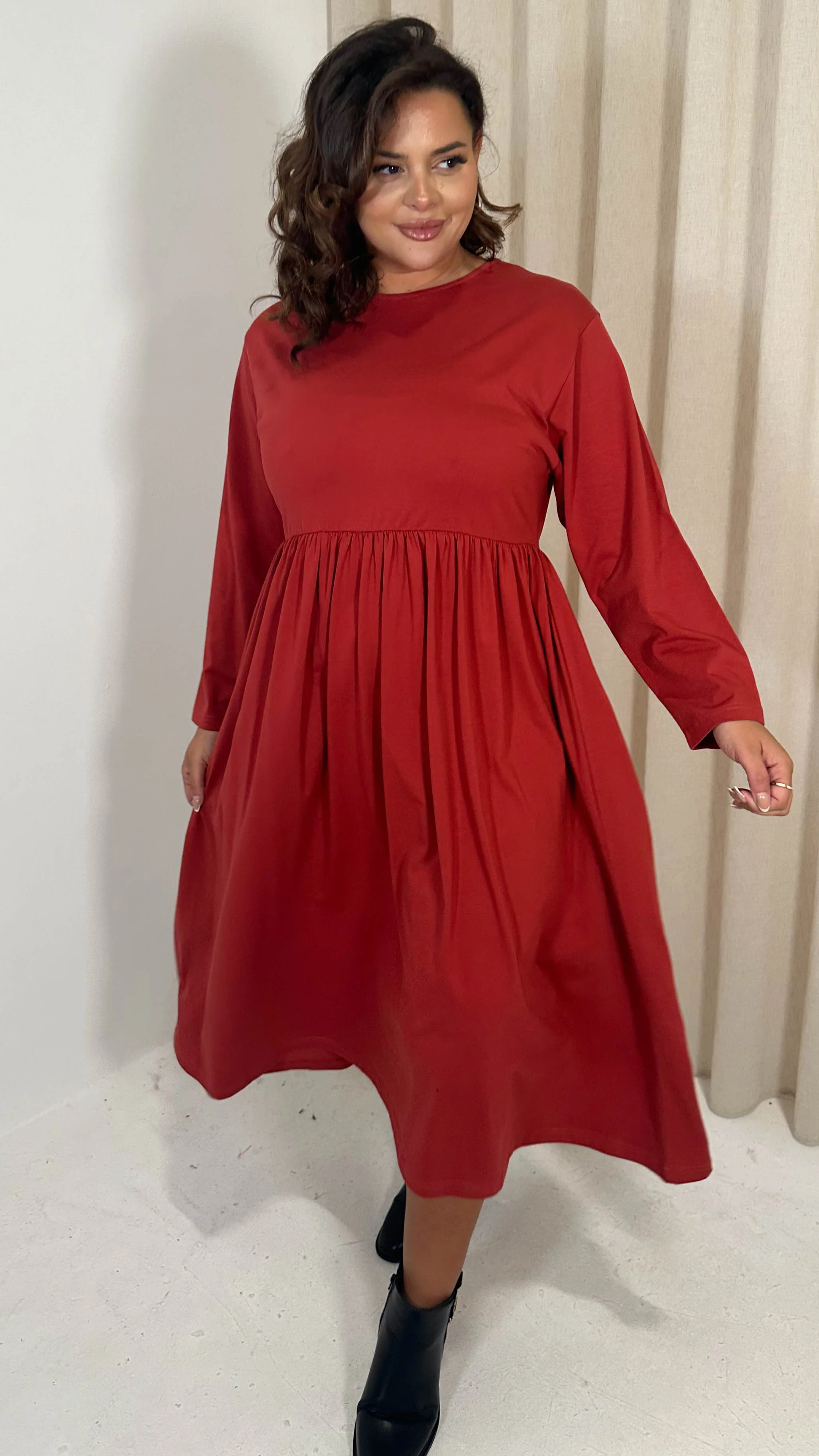 CurveWow Long Sleeve Elasticated Waist Midi Dress Rust - Image 6