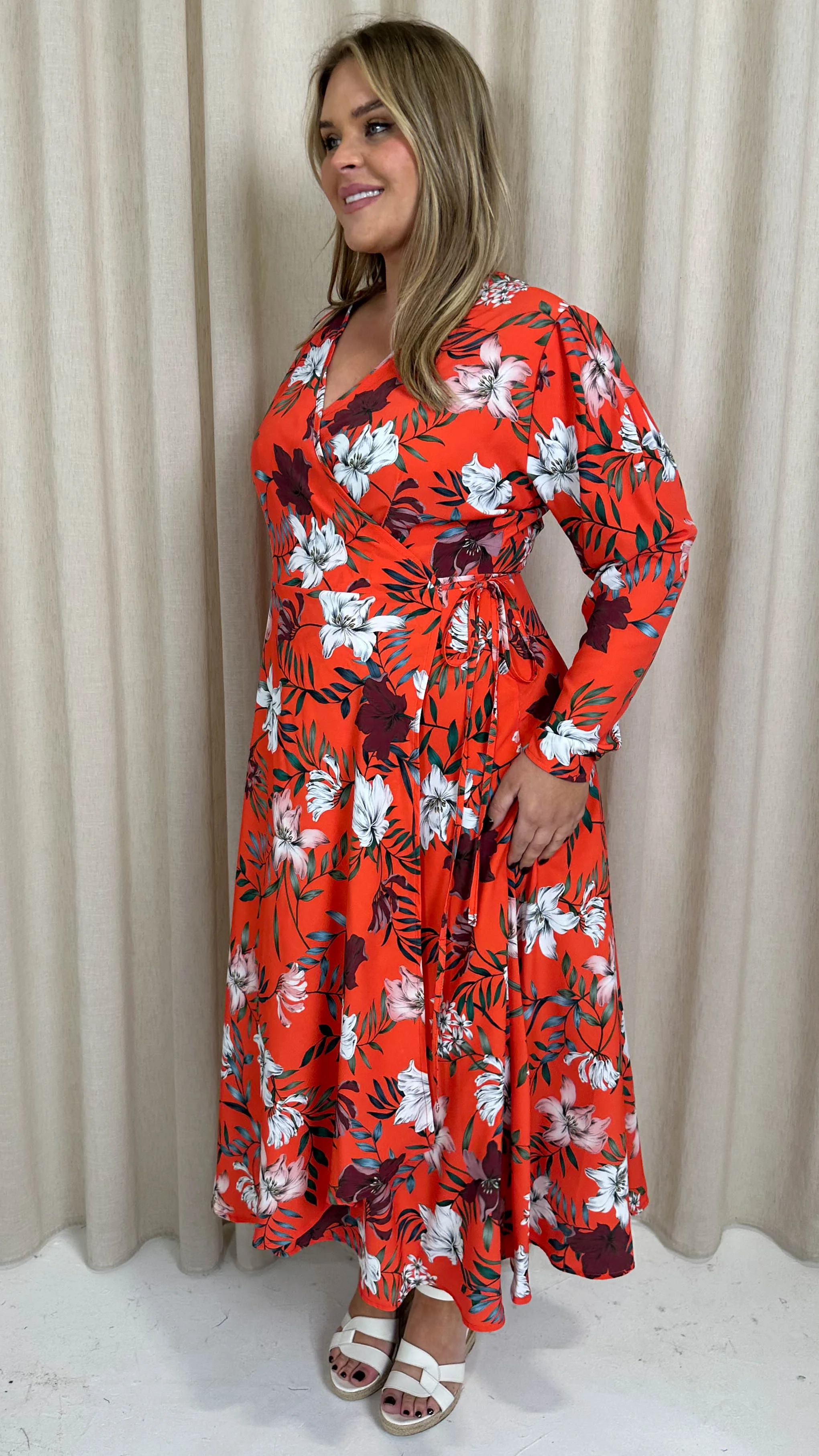 CurveWow Long Sleeve Wrap Dress Red Floral - Image 6