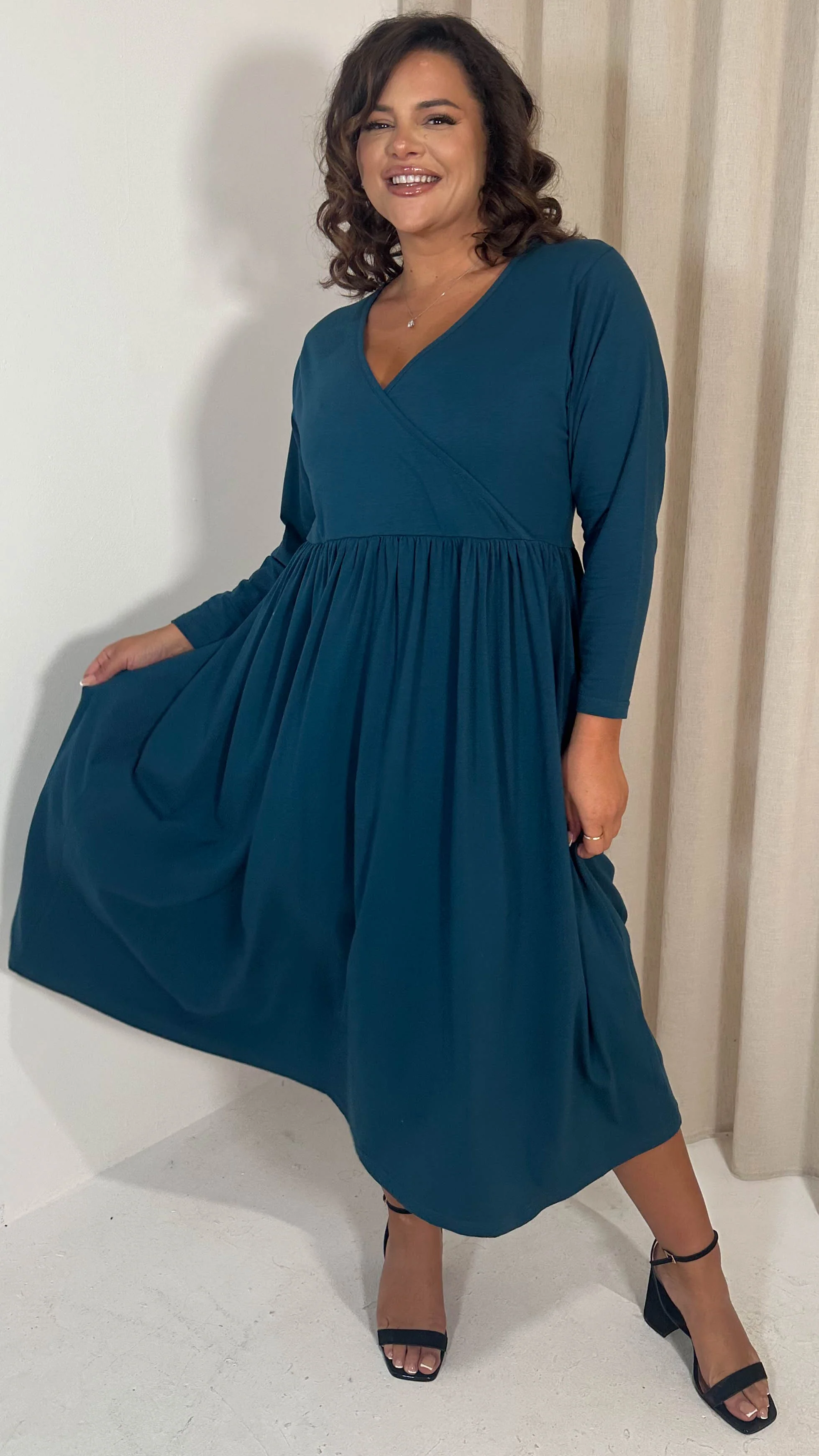 CurveWow Long Sleeve Wrap Midi Dress Teal - Image 4