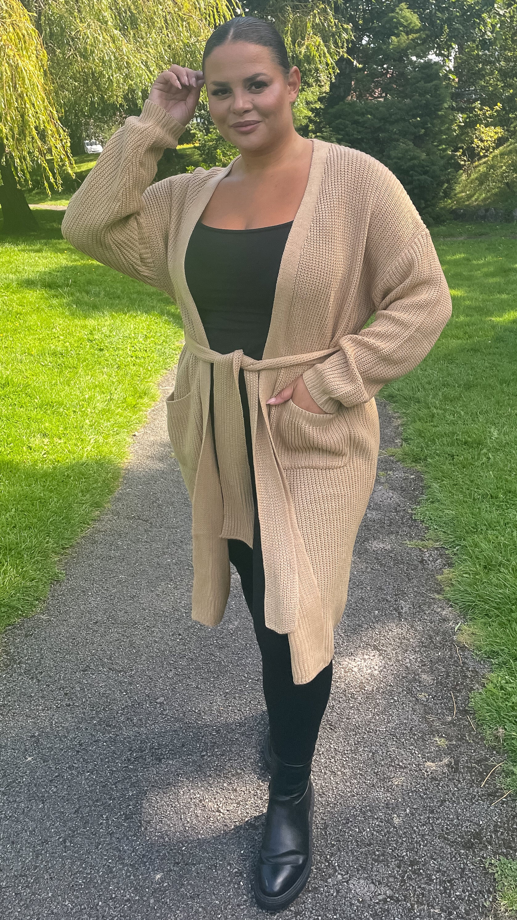 CurveWow Maxi Cardigan Camel - Image 4