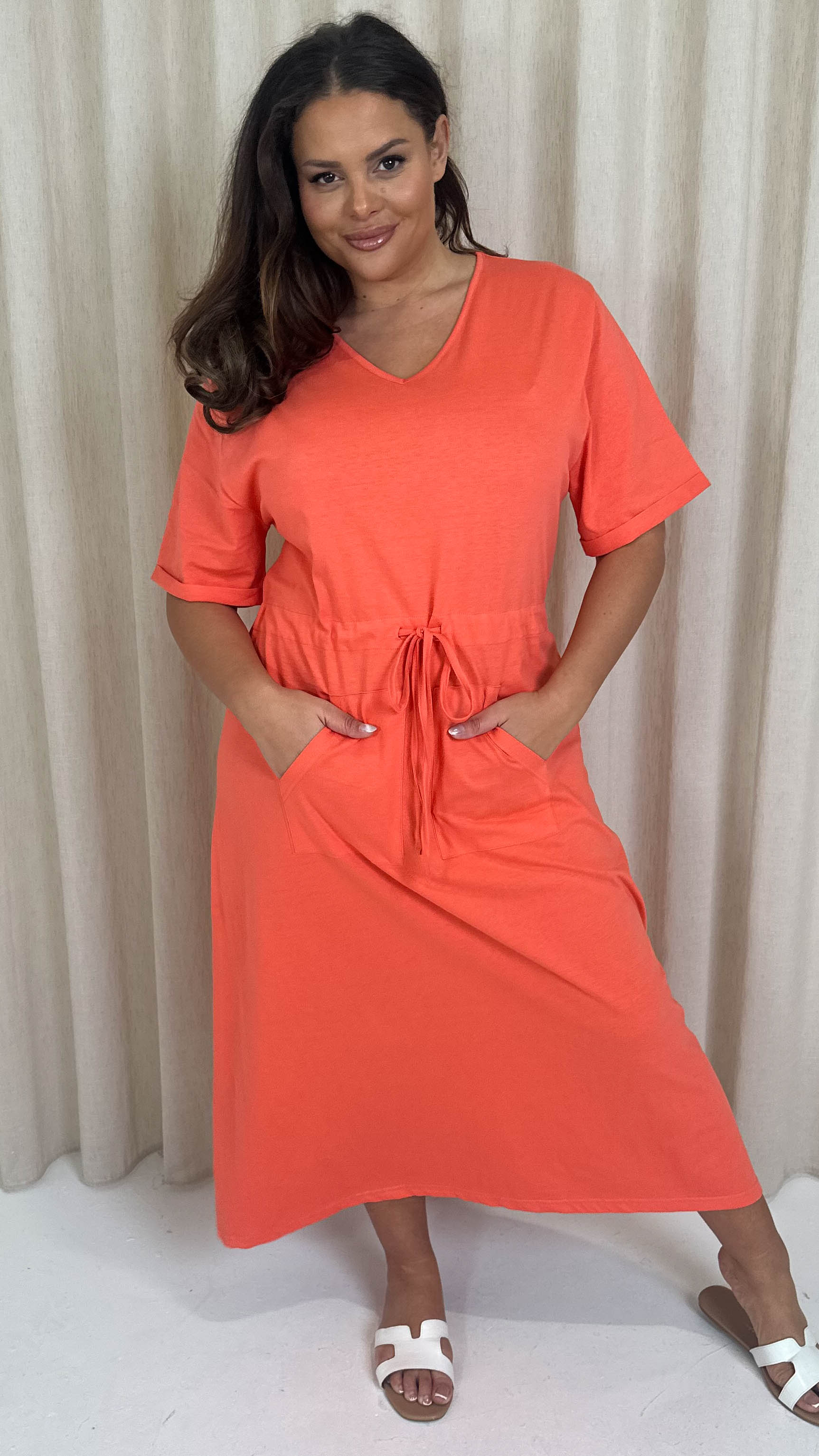 CurveWow Maxi T-Shirt Dress With Drawstring Hot Coral - Image 4