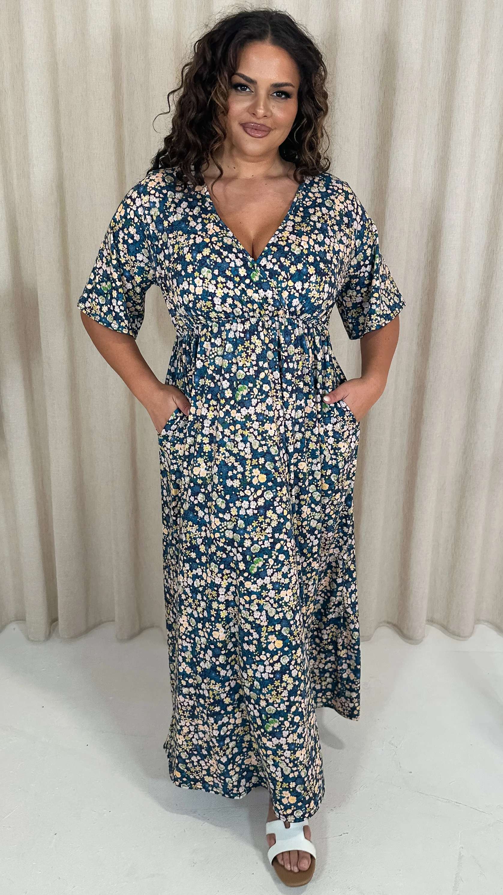 CurveWow Maxi Wrap Dress Blue Floral - Image 3