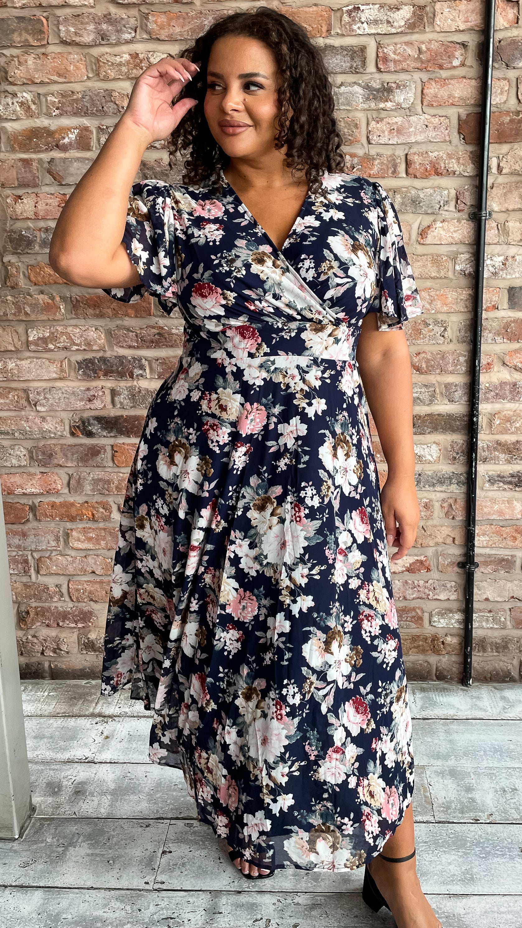 CurveWow Mesh Angel Sleeve Dress Navy Floral - Image 3