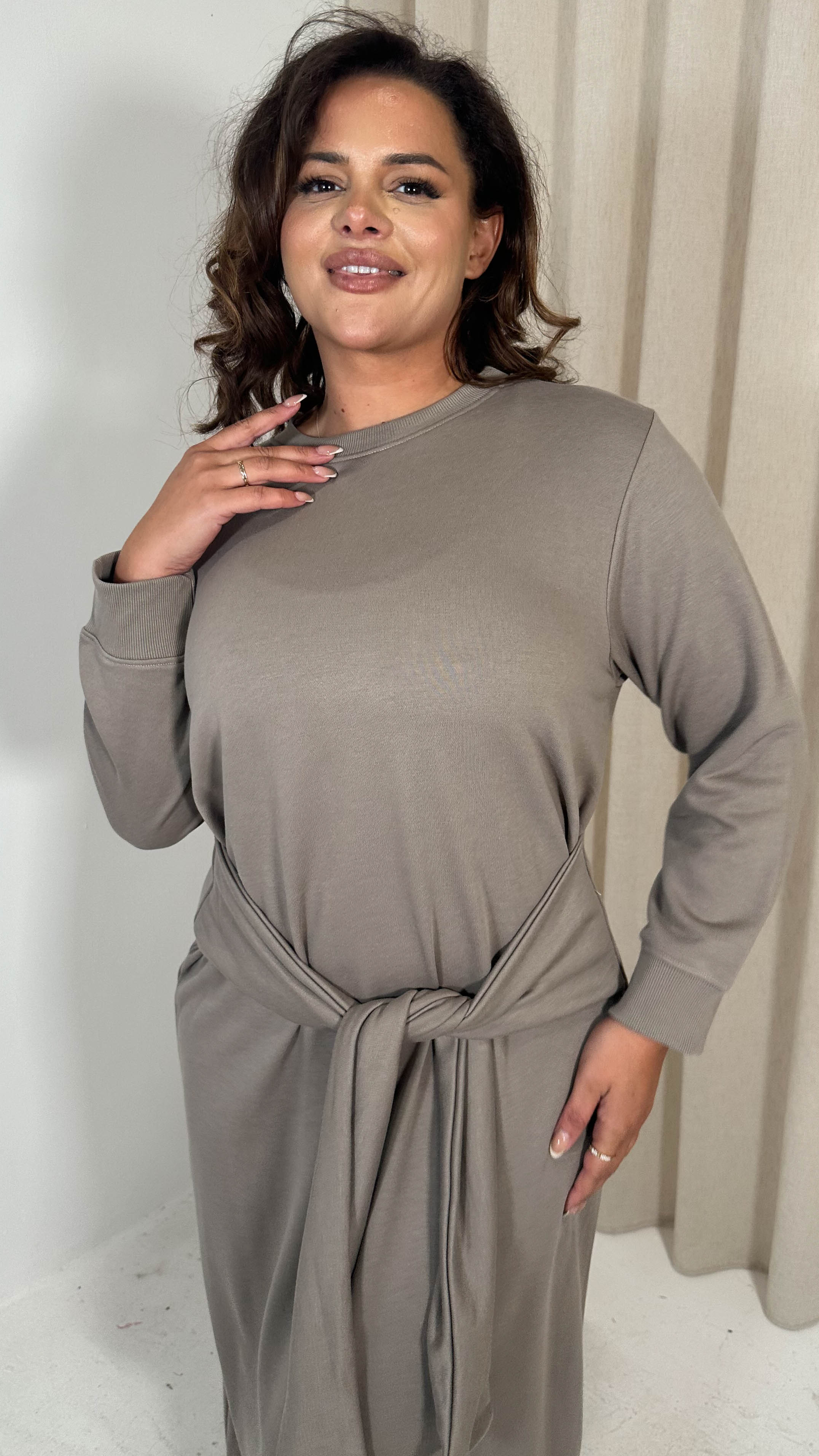 CurveWow Midi Jumper Dress With Tie Waist Beige - Image 2