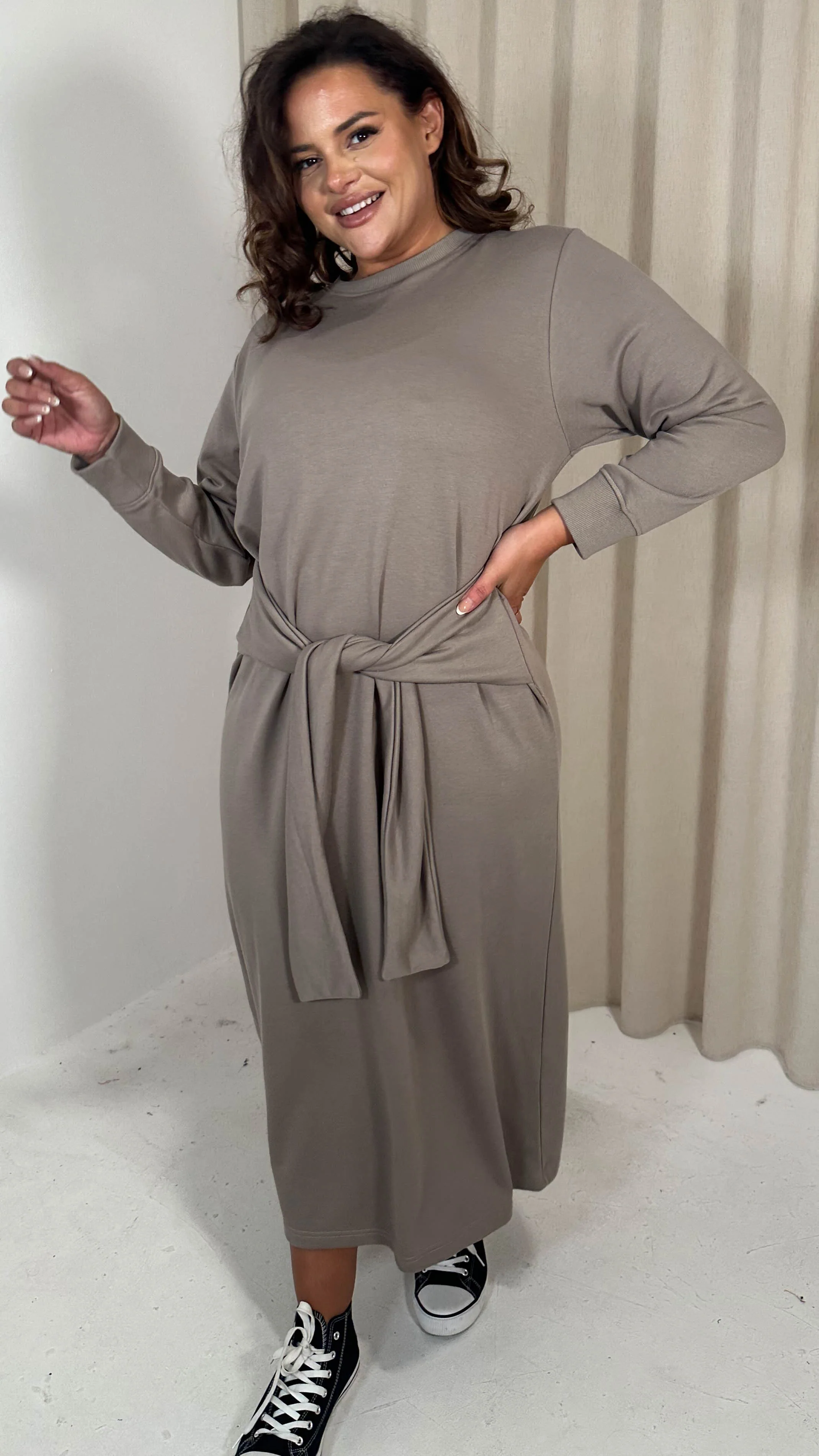 CurveWow Midi Jumper Dress With Tie Waist Beige - Image 6