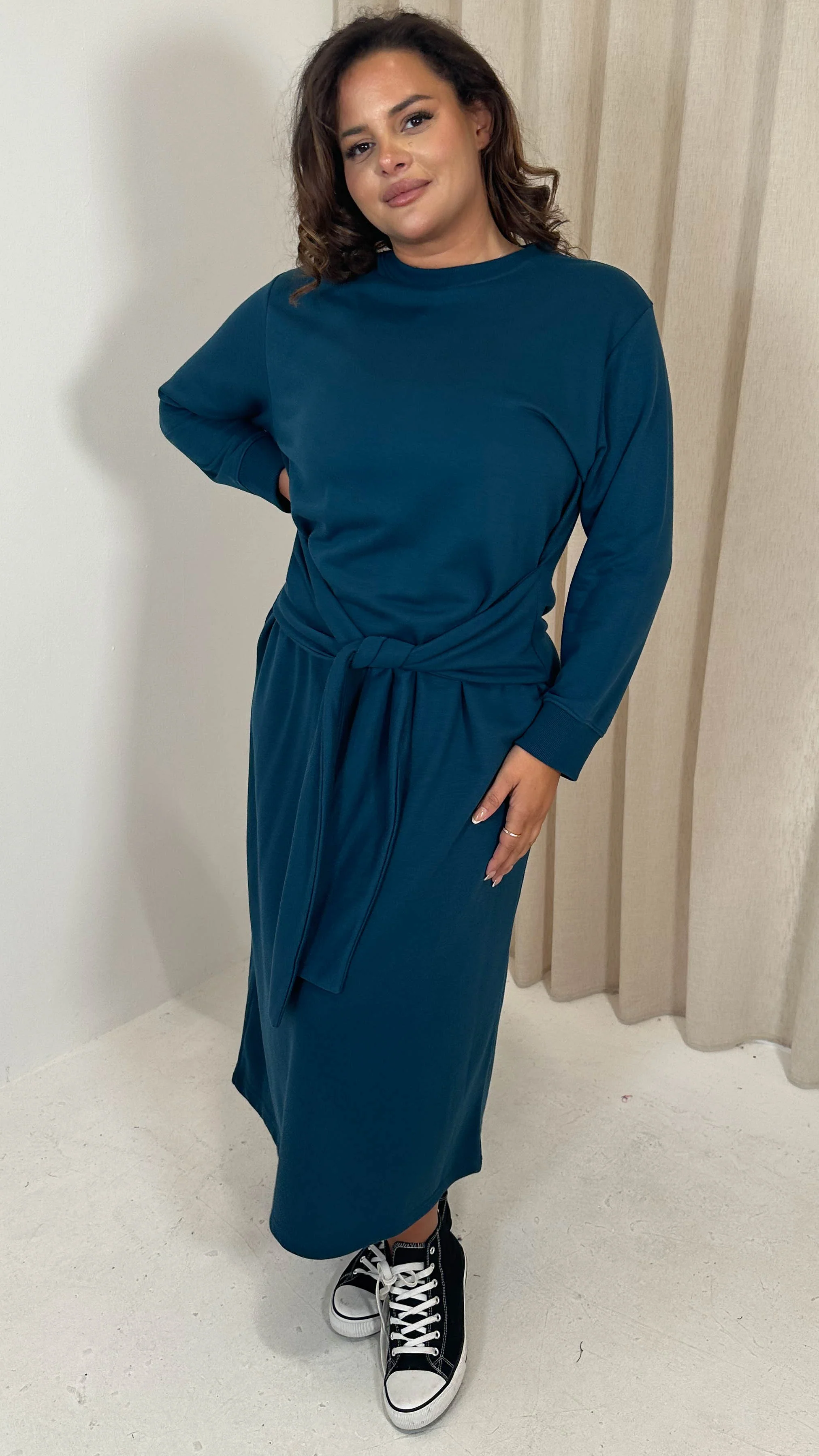 CurveWow Midi Jumper Dress With Tie Waist Dark Teal - Image 3