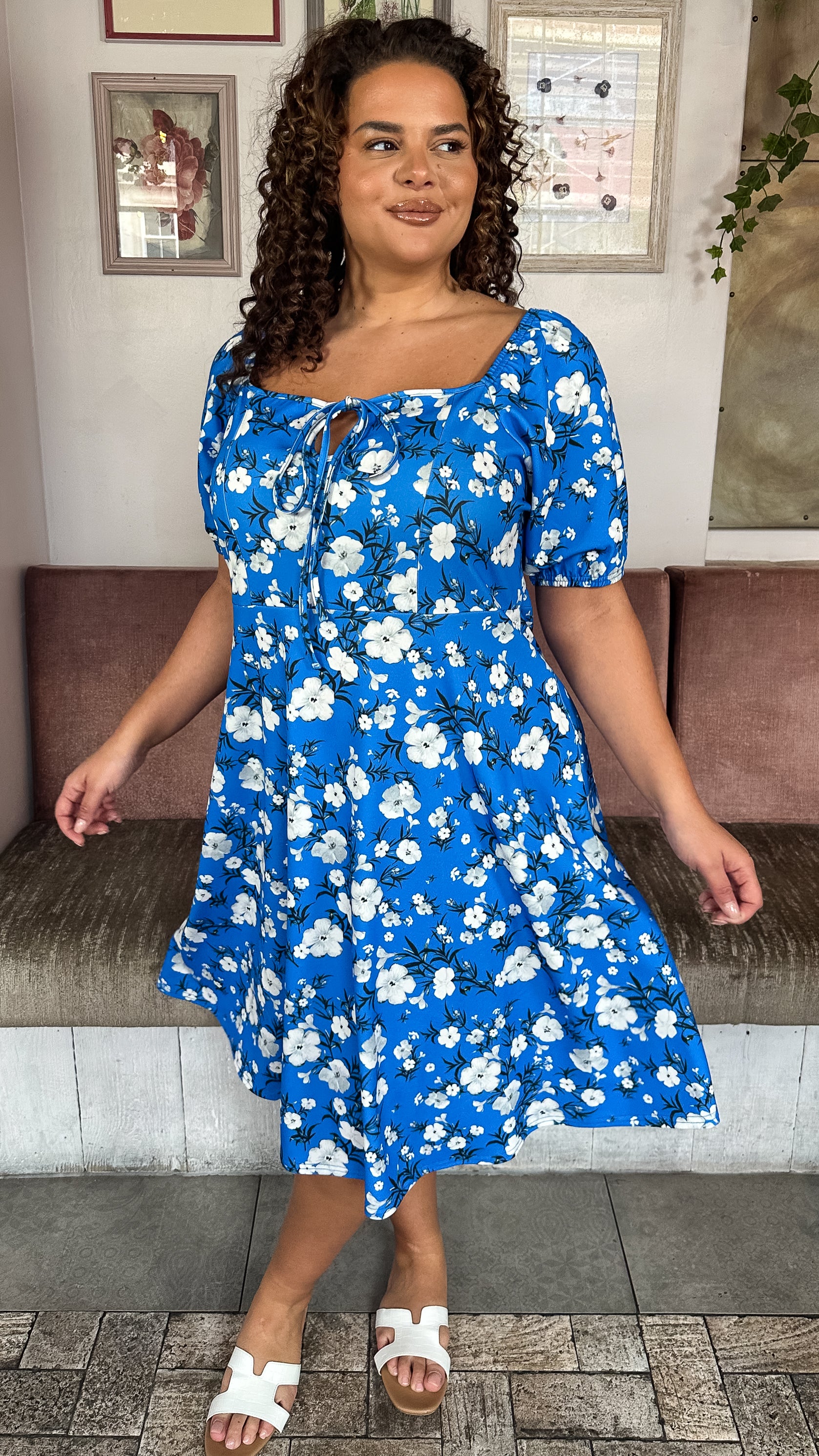 CurveWow Milkmaid Midi Dress Blue Floral - Image 6