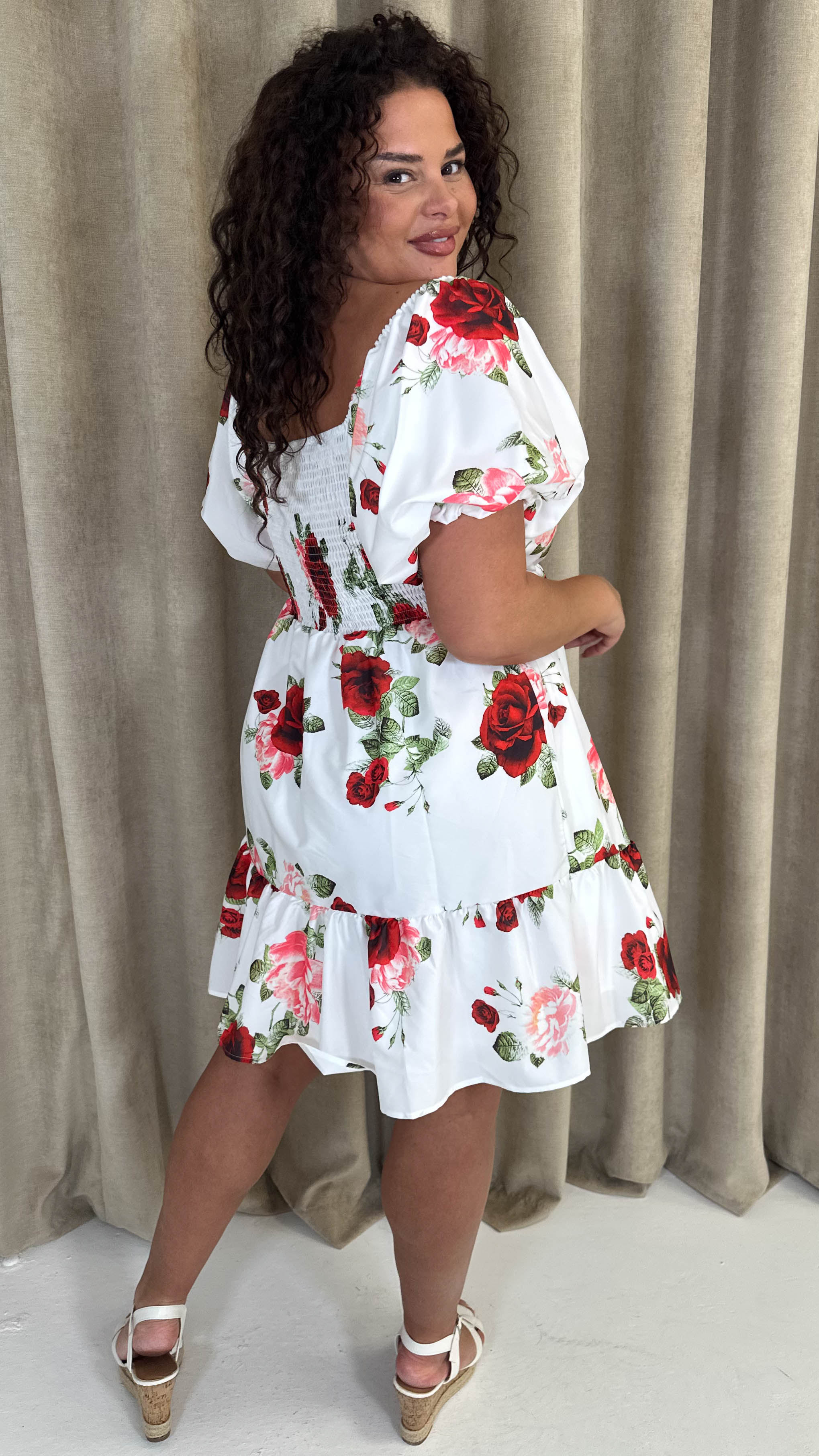CurveWow Milkmaid Mini Dress Red & Pink - Image 9