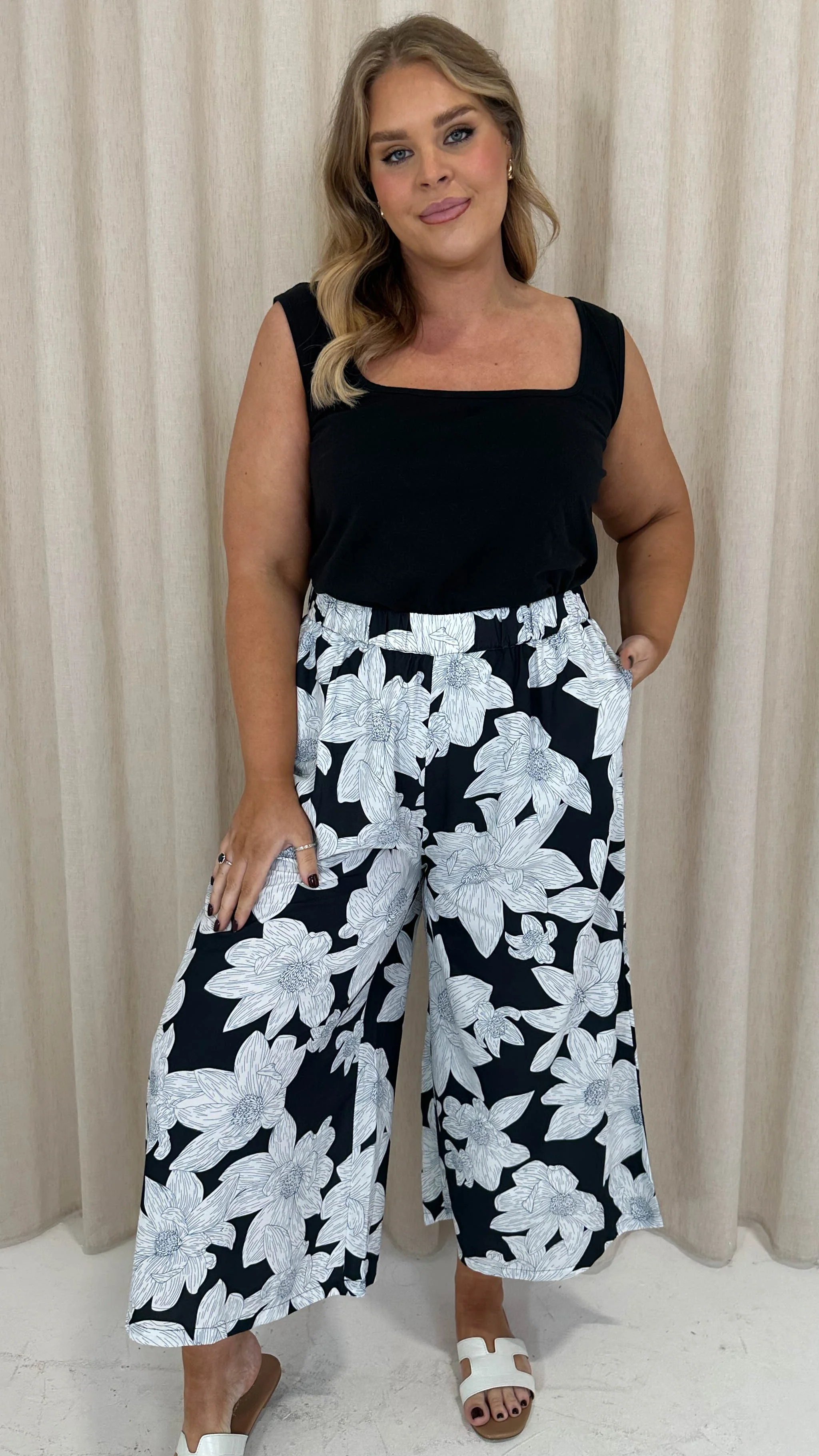 CurveWow Mono Printed Wide Leg Trouser Floral - Image 7