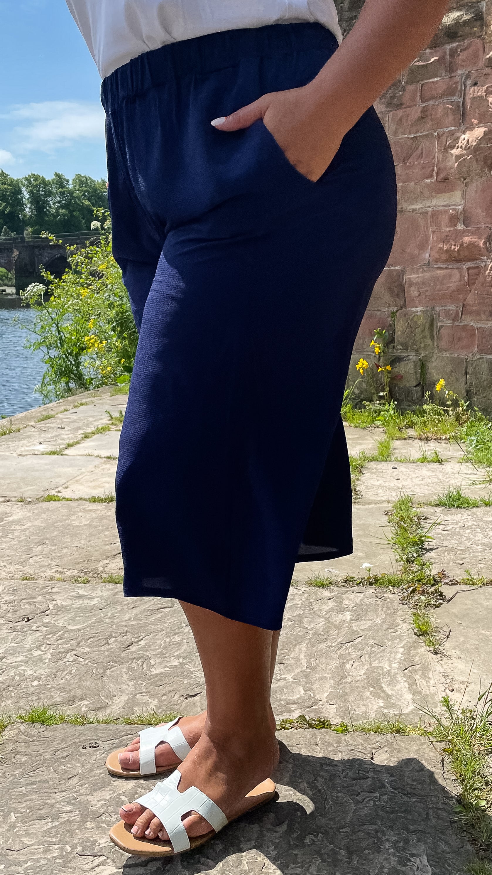 CurveWow Navy Culottes - Image 2