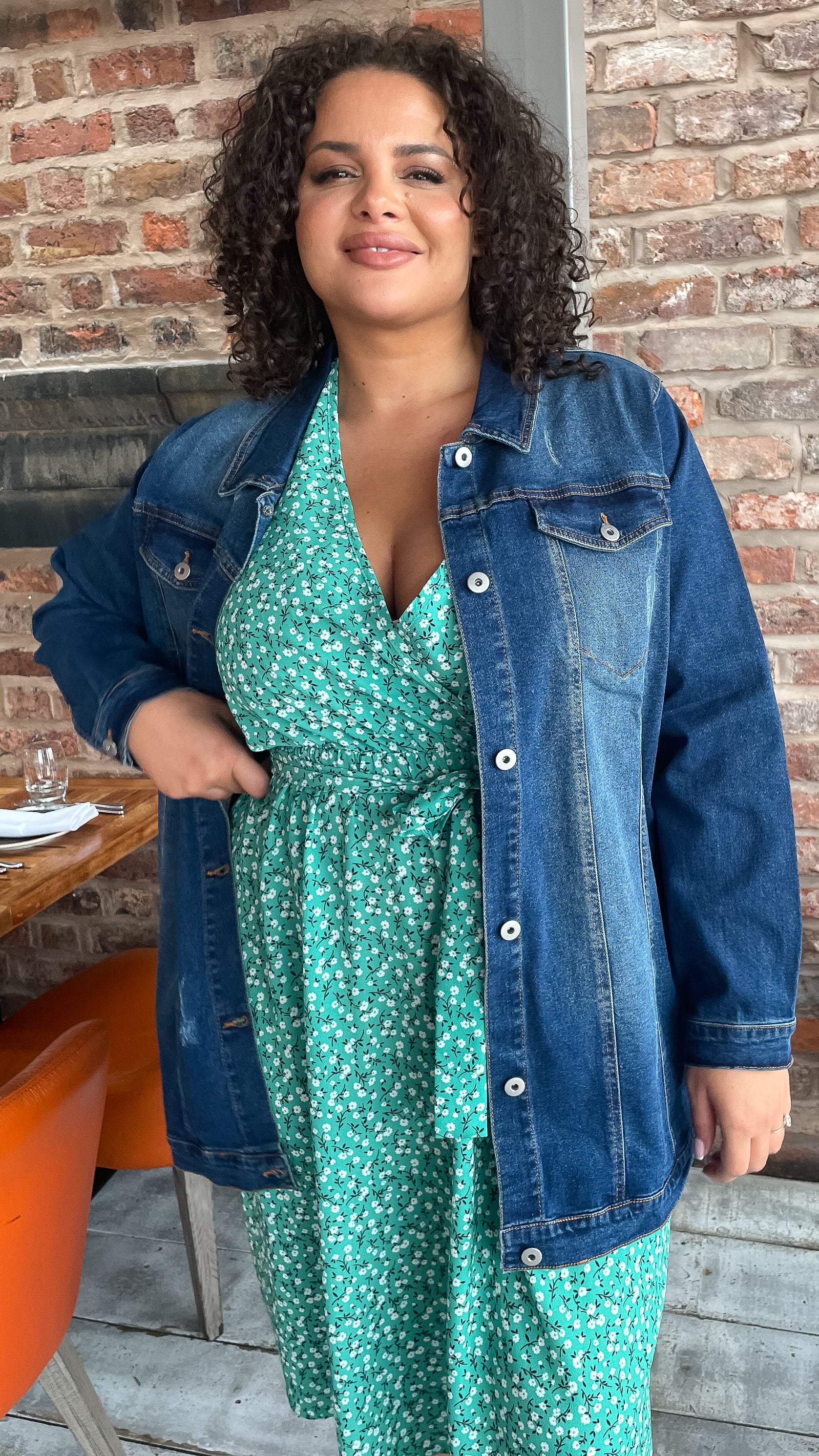 CurveWow Oversized Longline Denim Jacket Mid Wash - Image 7
