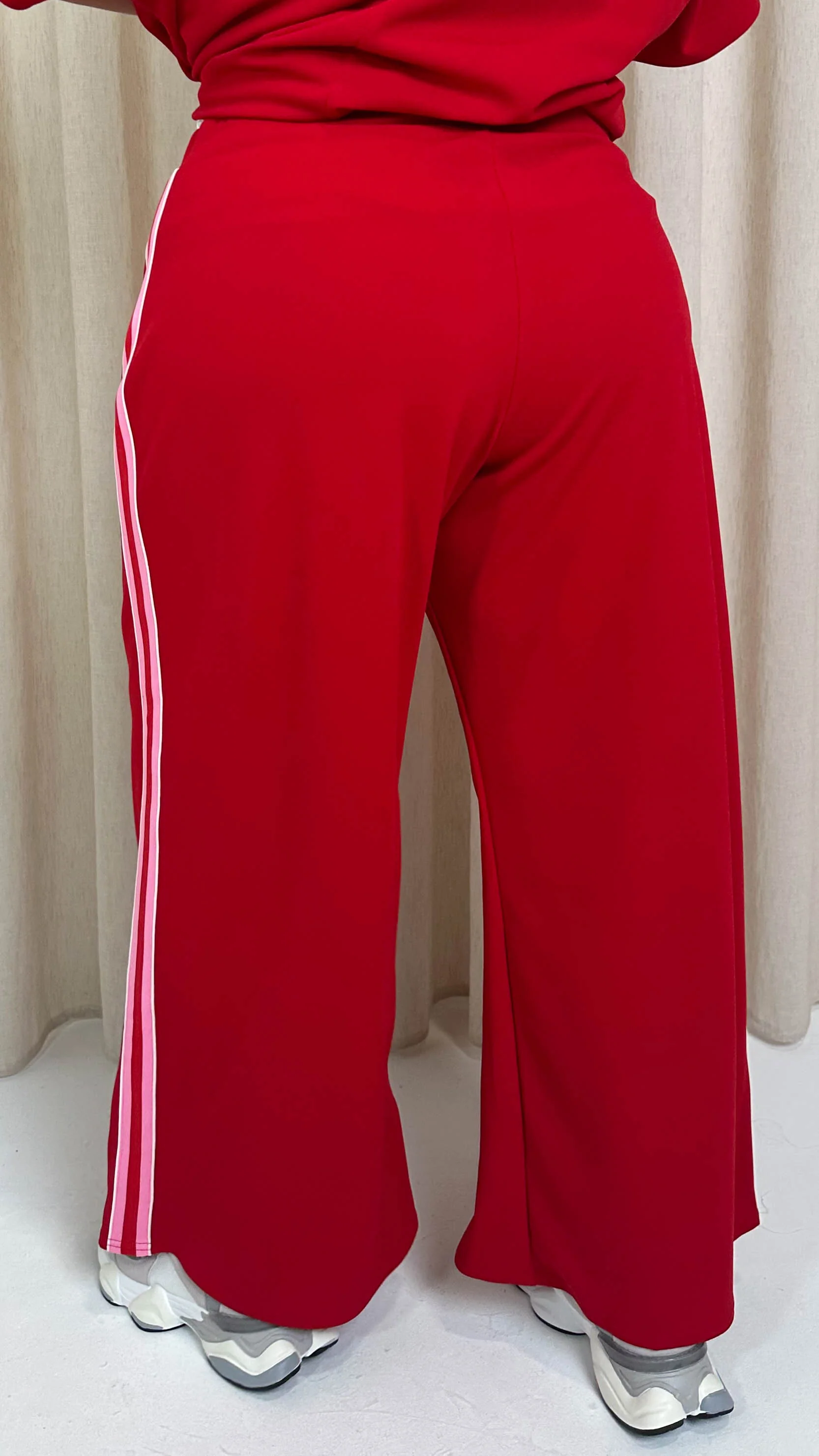 CurveWow Pintuck Front Side Tape Trouser Red - Image 8