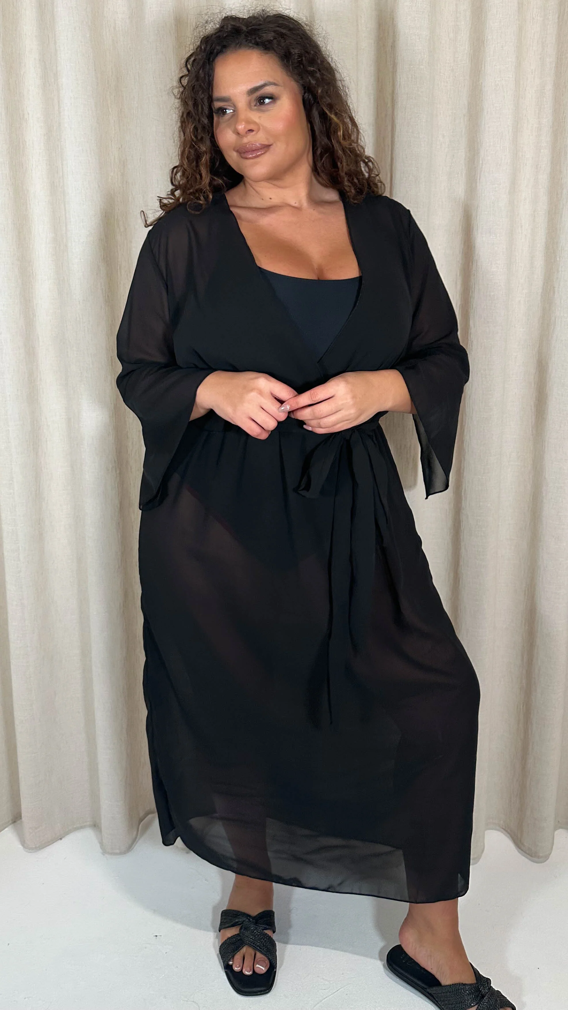 CurveWow Plain Maxi Beach Kaftan Black - Image 5