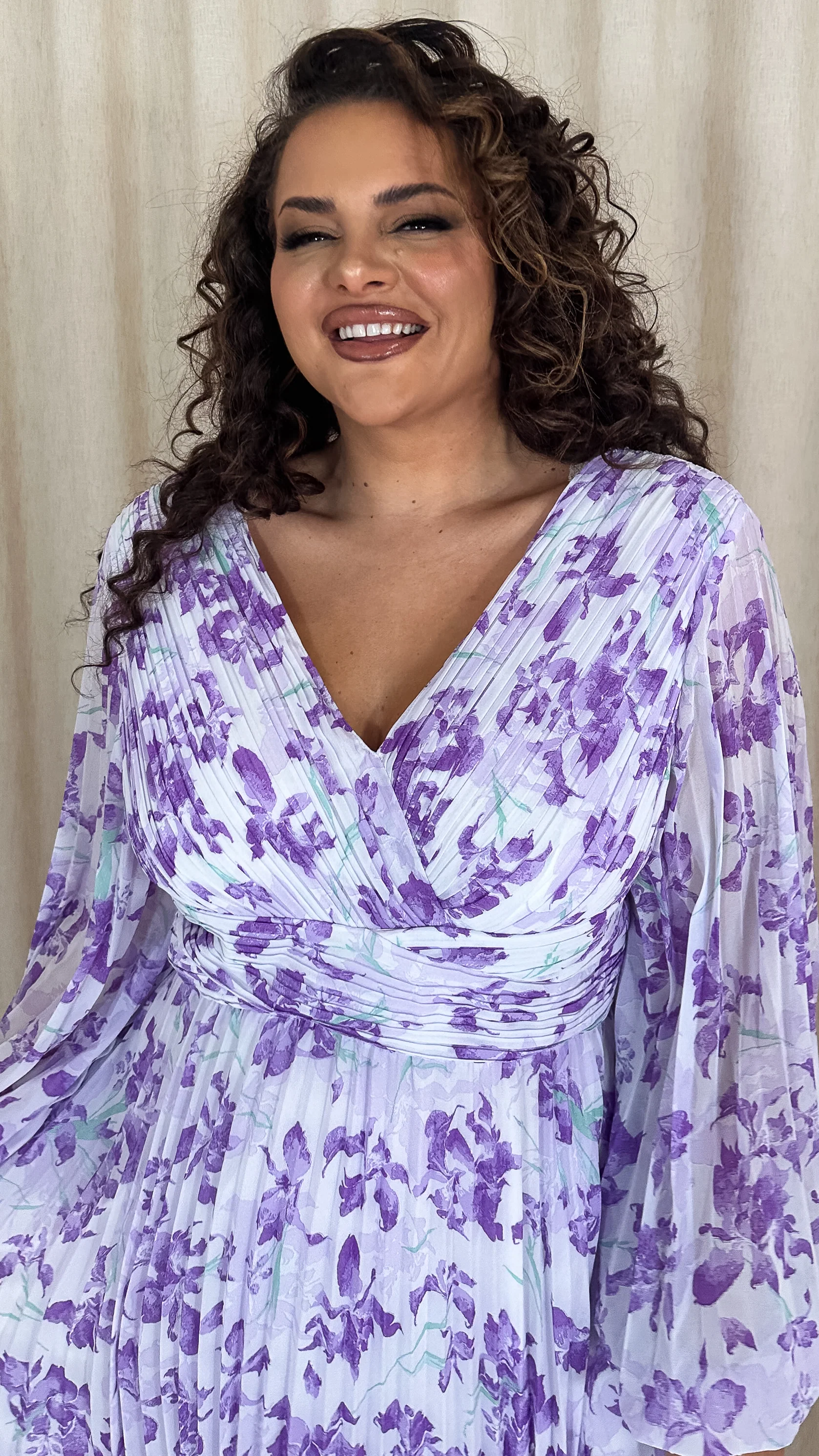 CurveWow Pleated Wrap Maxi Dress Lilac Floral - Image 2