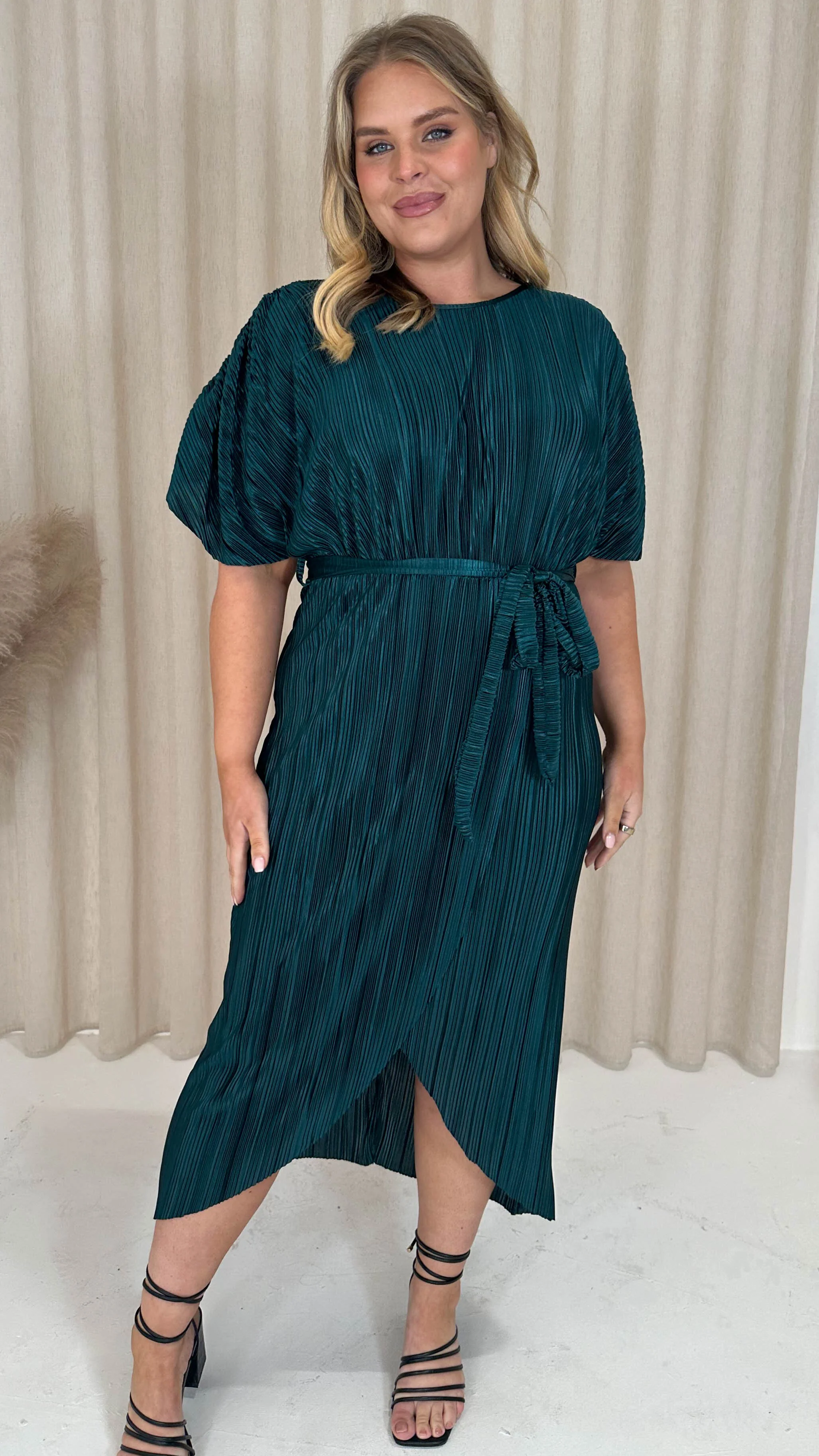 CurveWow Plisse Batwing Wrap Midi Dress Pine Green - Image 4