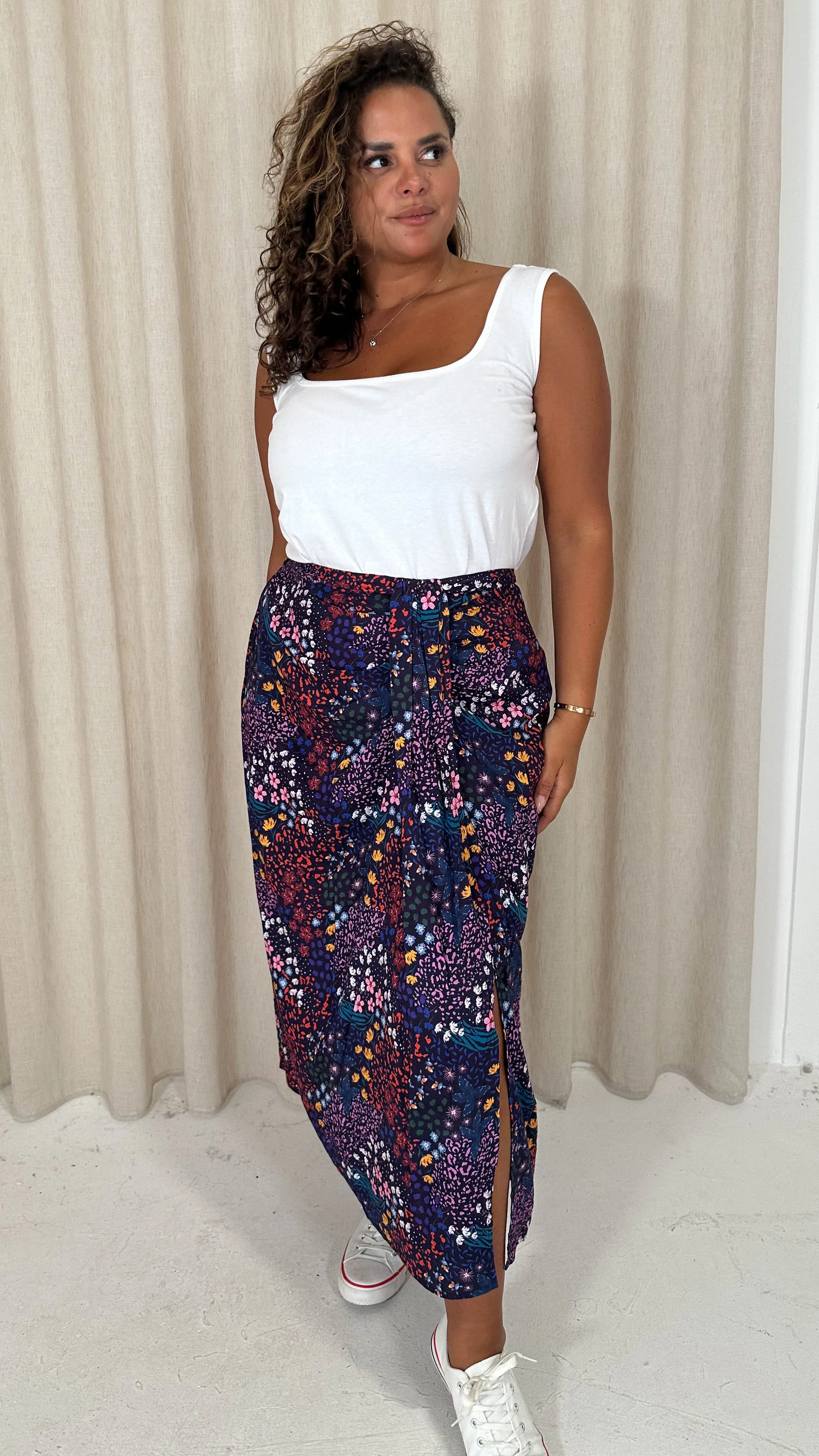 CurveWow Printed Drape Front Midi Skirt Mixed Patchwork Floral - Image 3