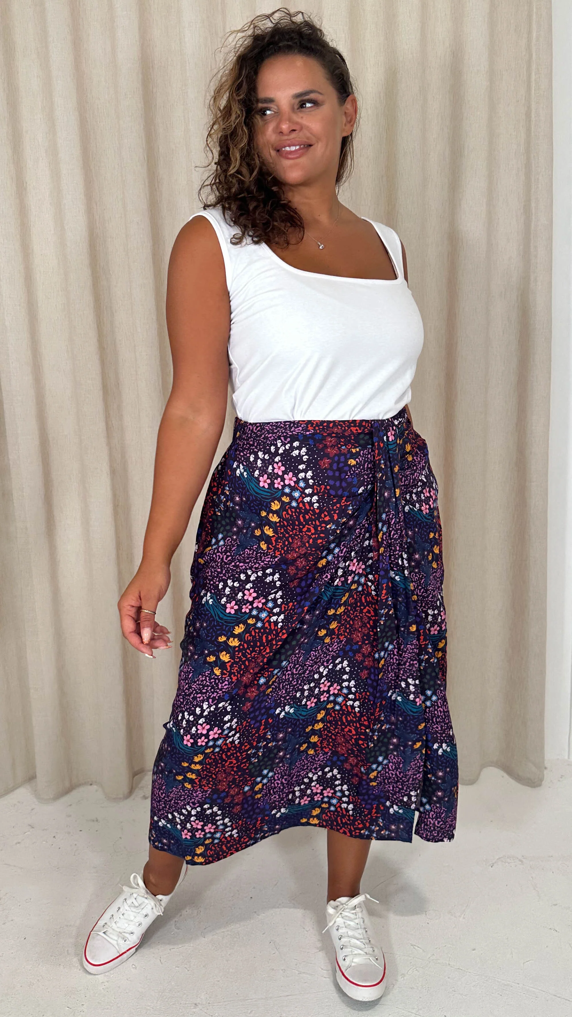CurveWow Printed Drape Front Midi Skirt Mixed Patchwork Floral - Image 5