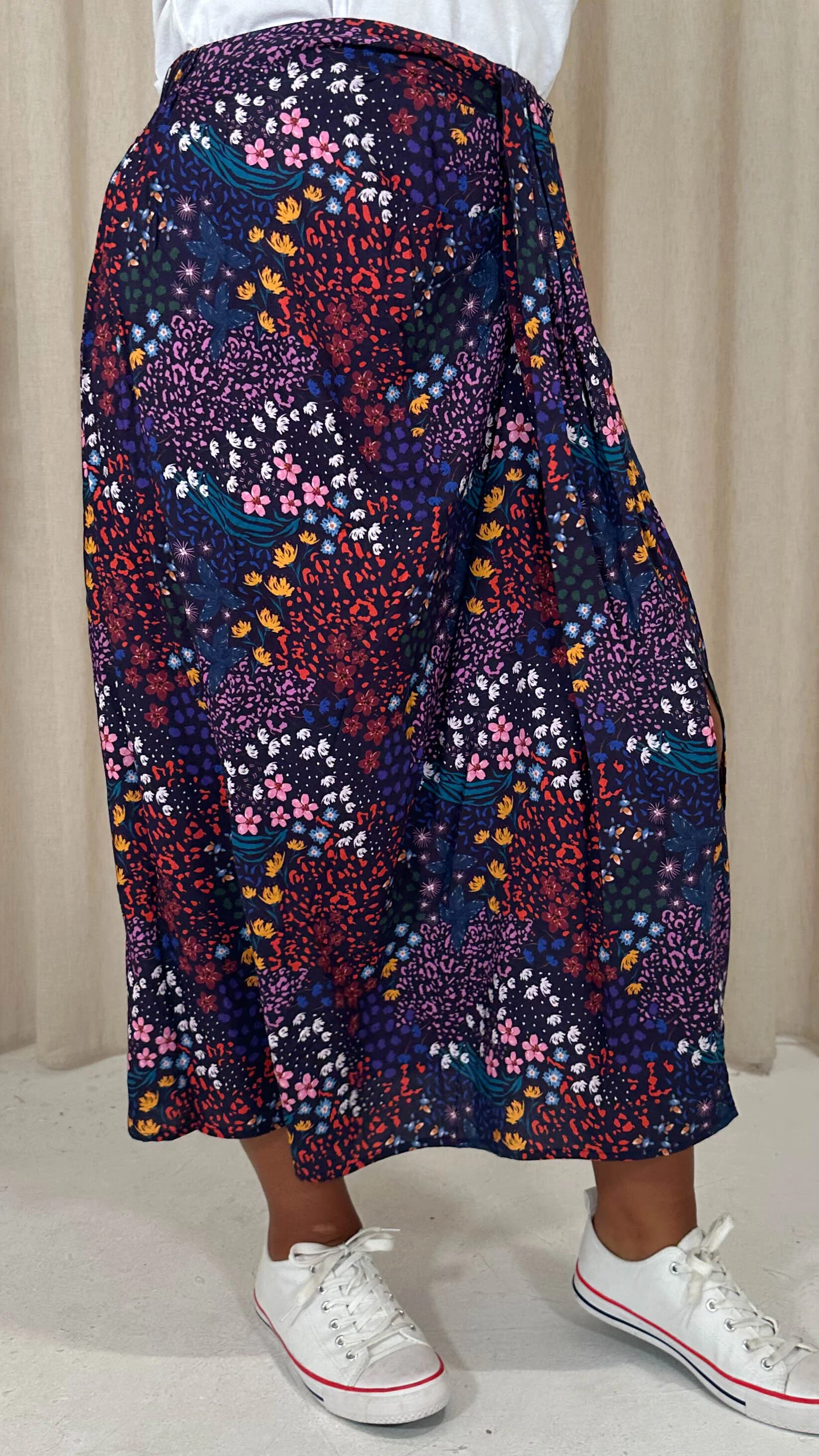 CurveWow Printed Drape Front Midi Skirt Mixed Patchwork Floral - Image 6