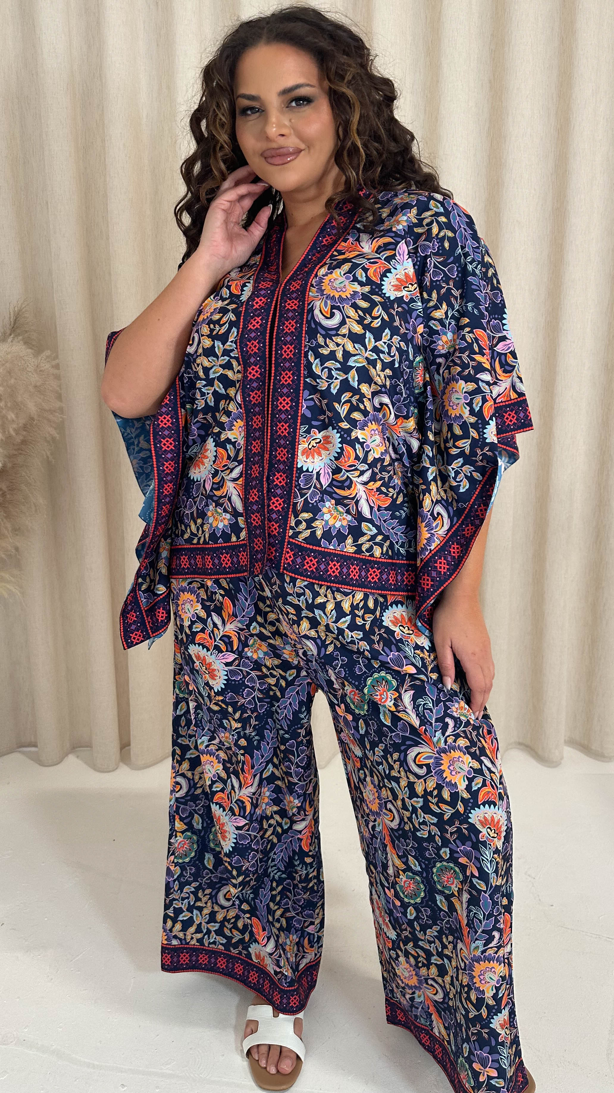 CurveWow Printed Kaftan Top Multi Floral - Image 7