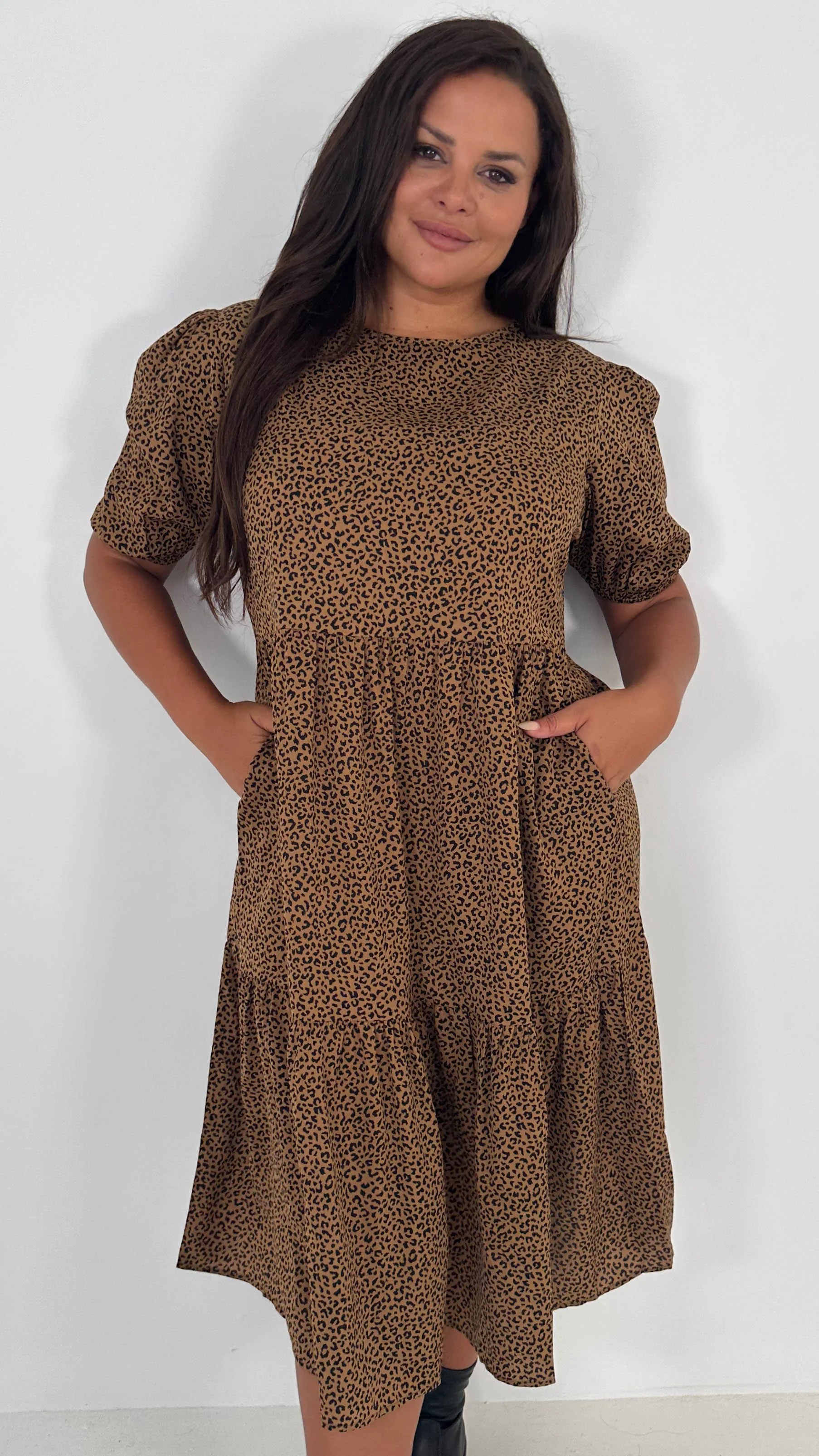 CurveWow Printed Midi Smock Dress Black Animal - Image 6