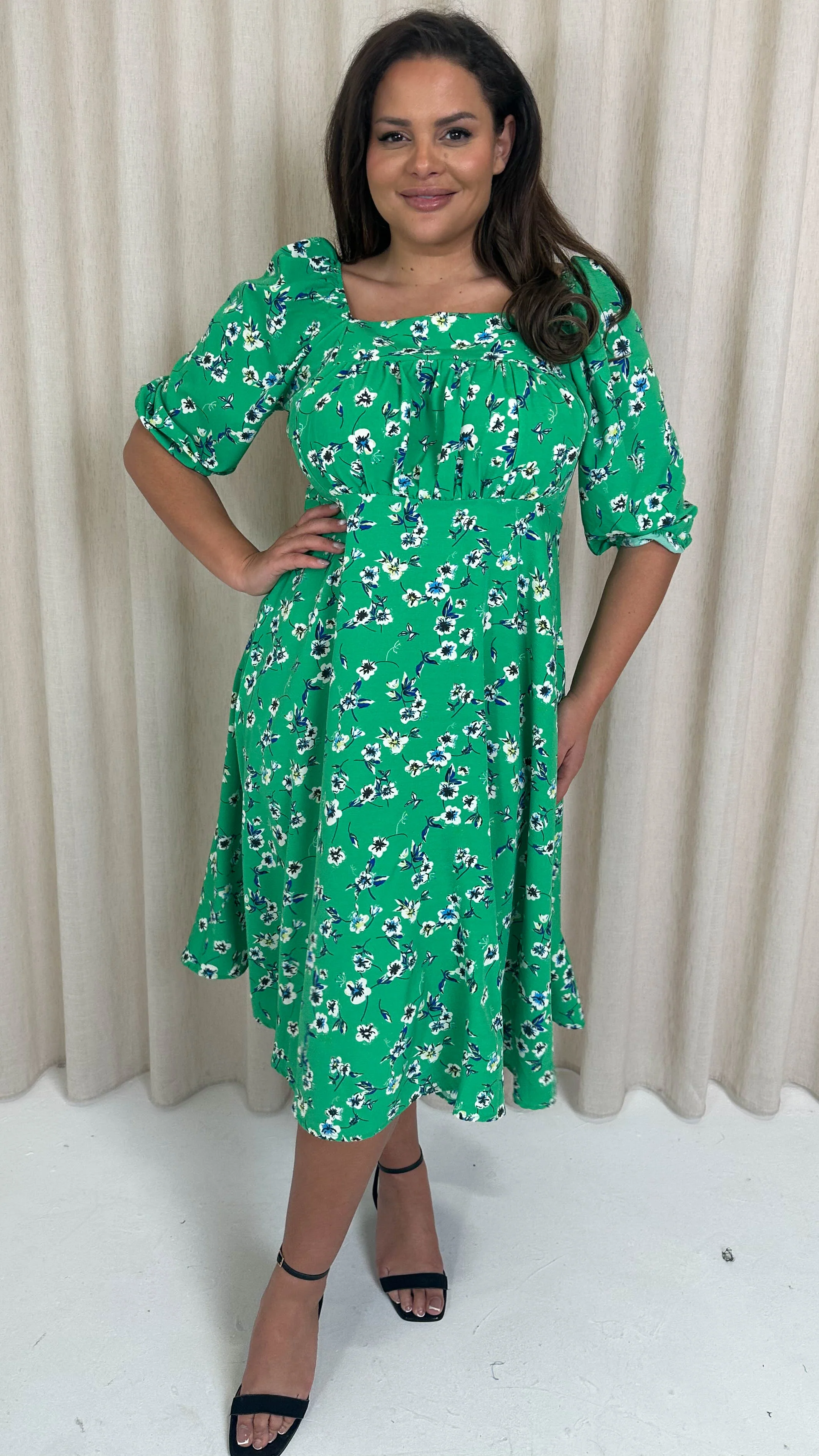 CurveWow Printed Ruched Chest Midi Dress Green - Image 6