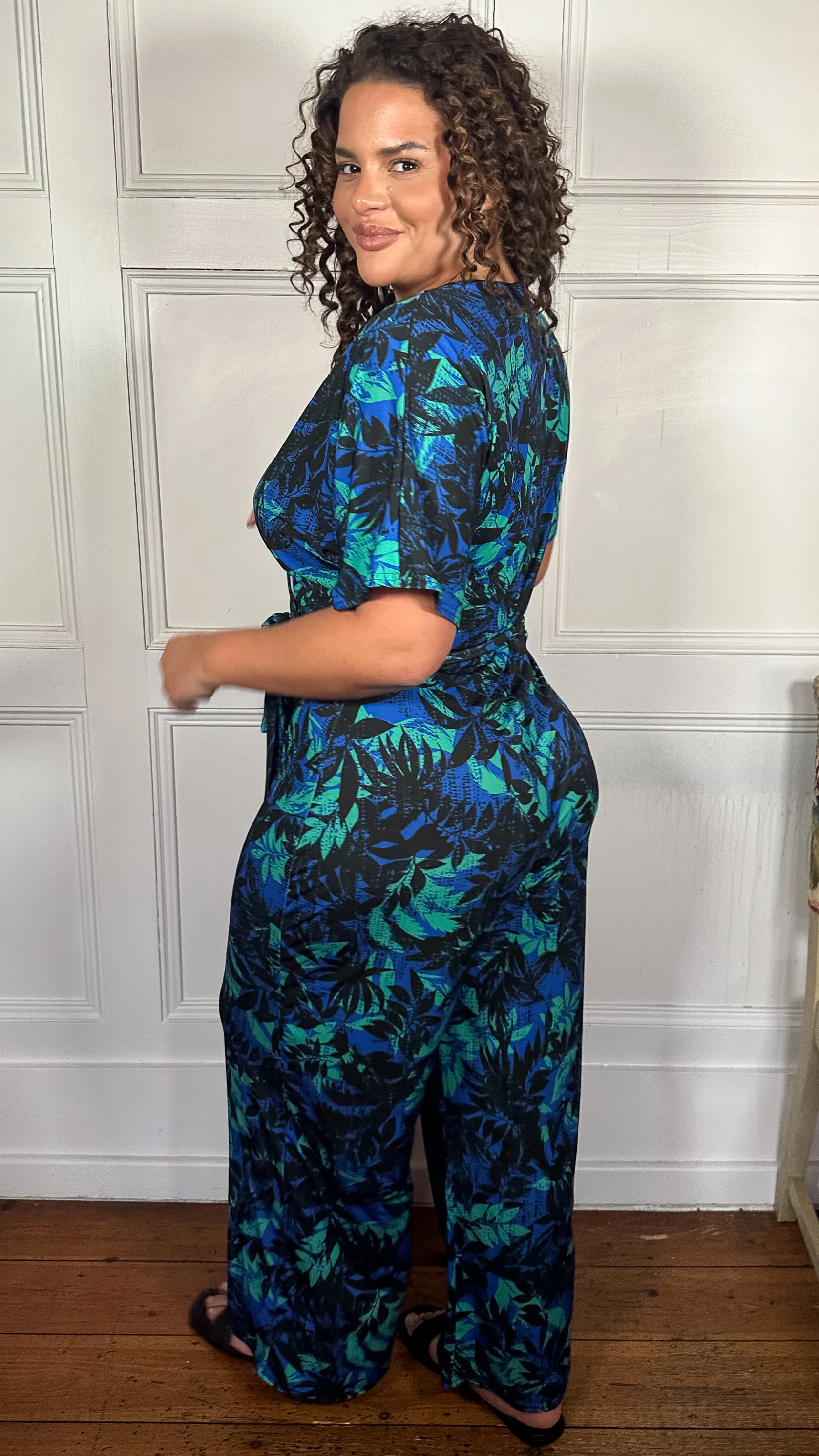 CurveWow Printed Slinky Wrap Jumpsuit Green Tropical - Image 8